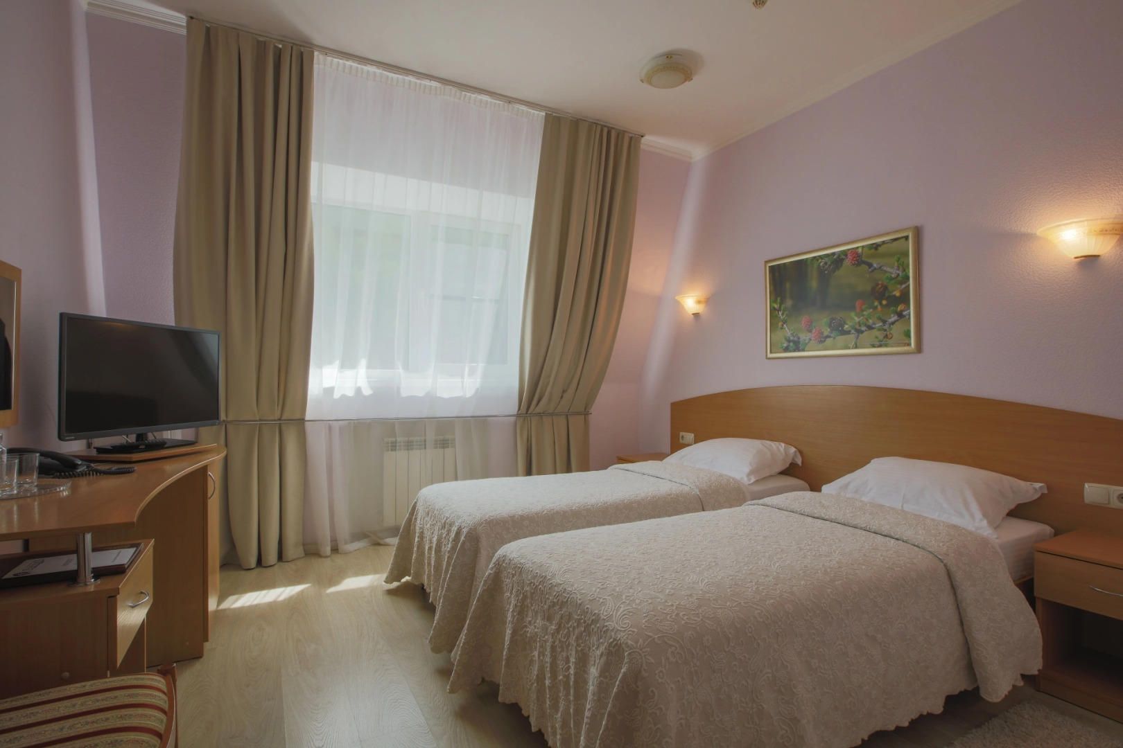 Отель Белокур