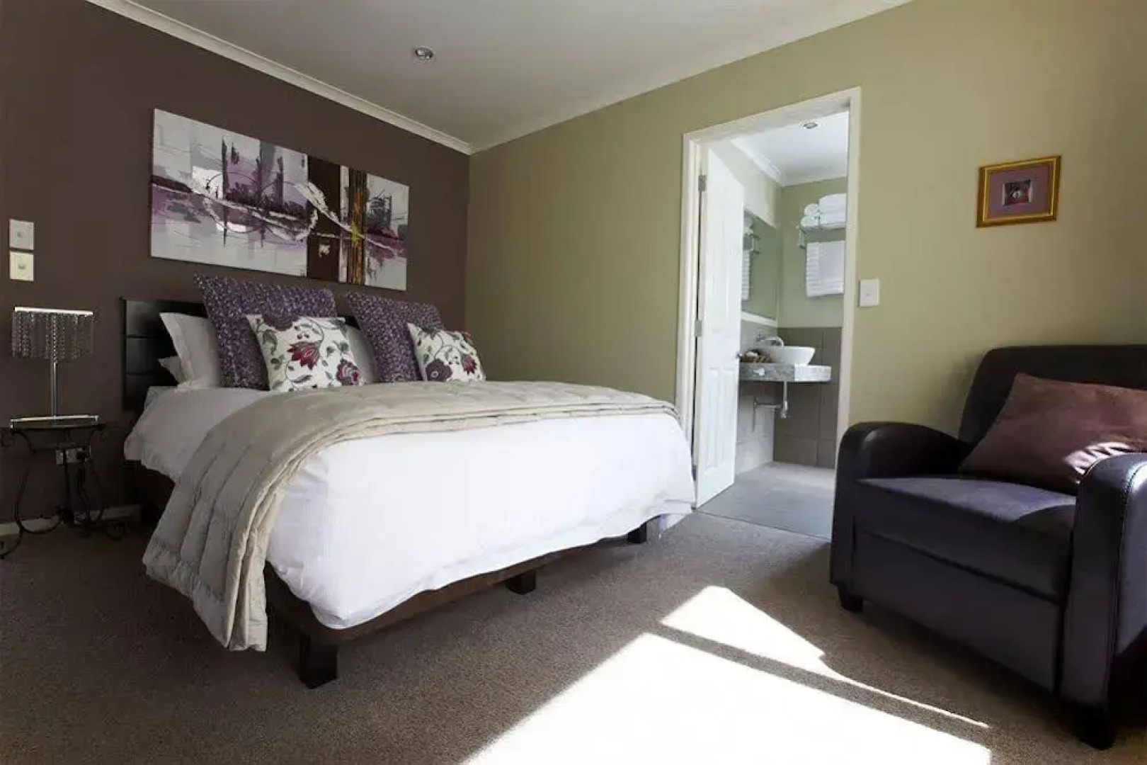 Orchid Grove Country Lodge