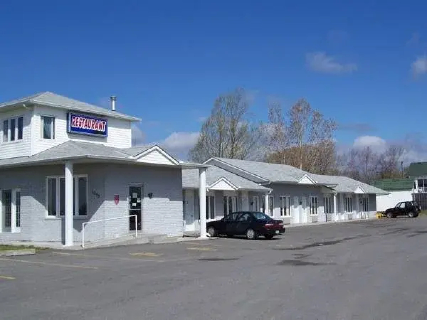Auberge du Ruisseau Motel