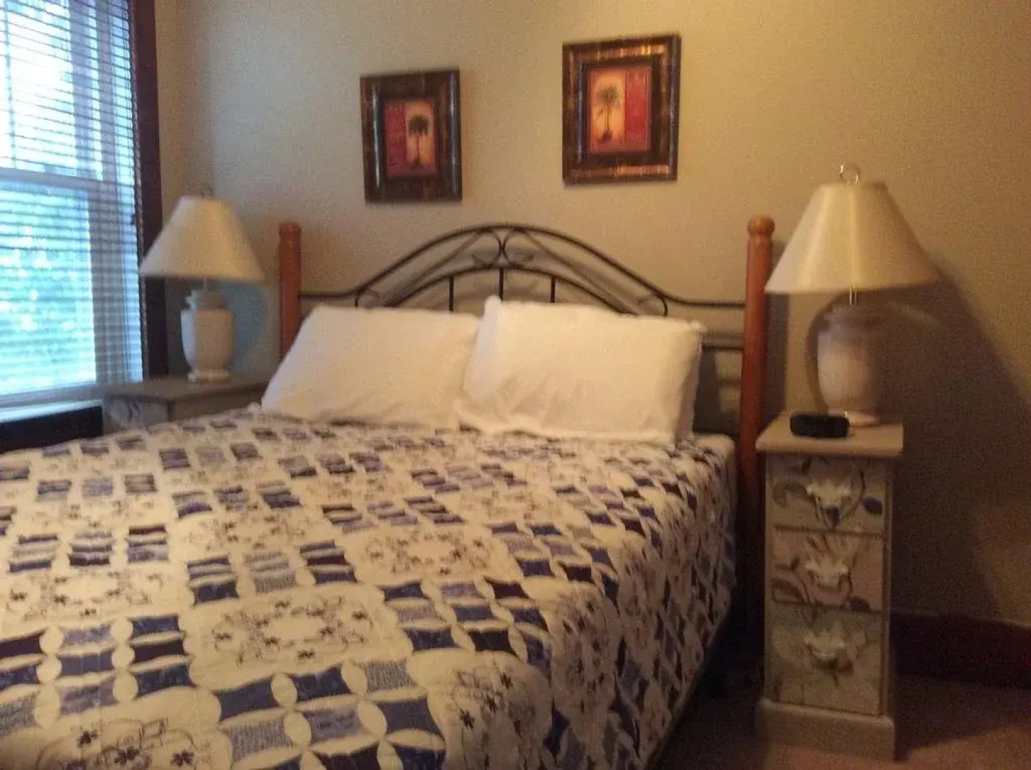 Riverside Caygeon B&B