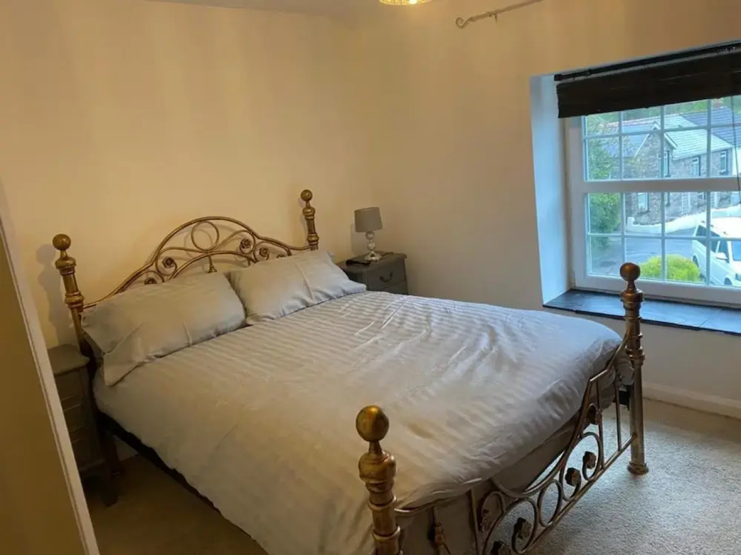 2-bed Cottage in in Welsh Valley Nr Swansea