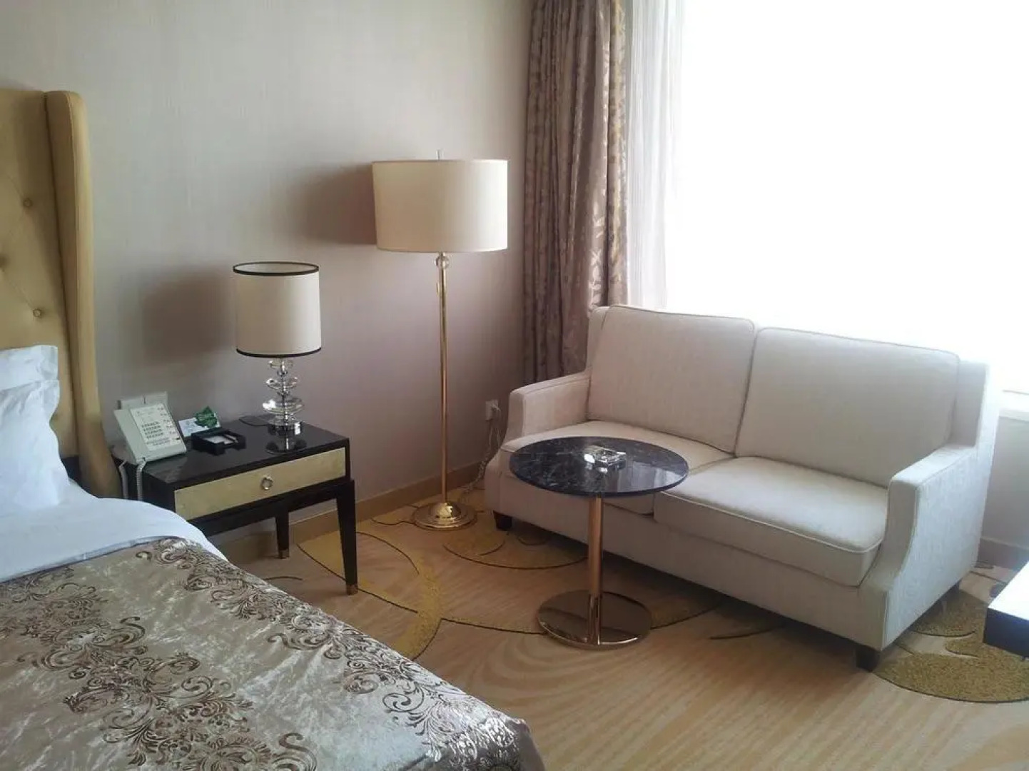 Landbridge Jinjiang Hotel