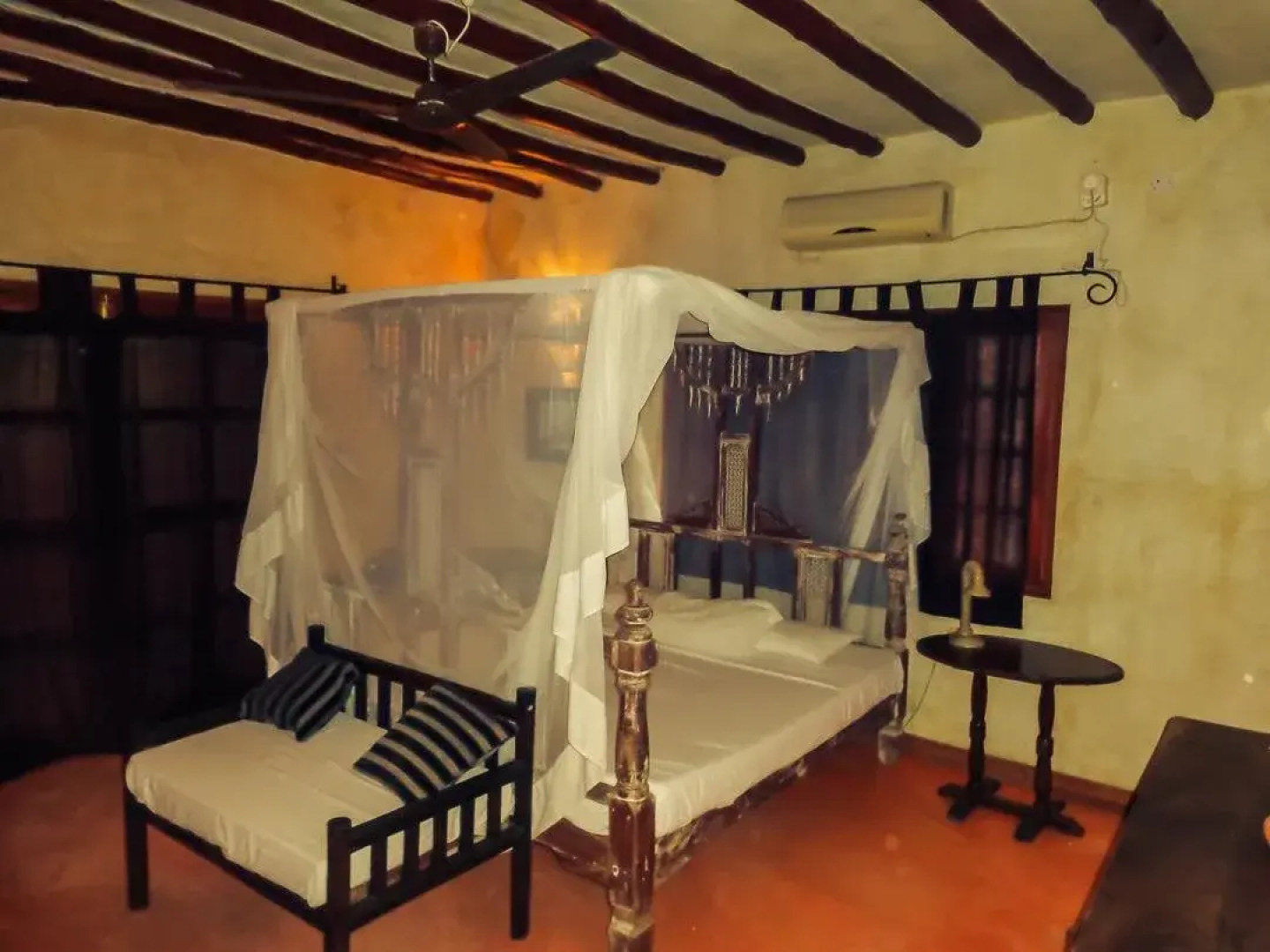 Lions House Boutique Hotel