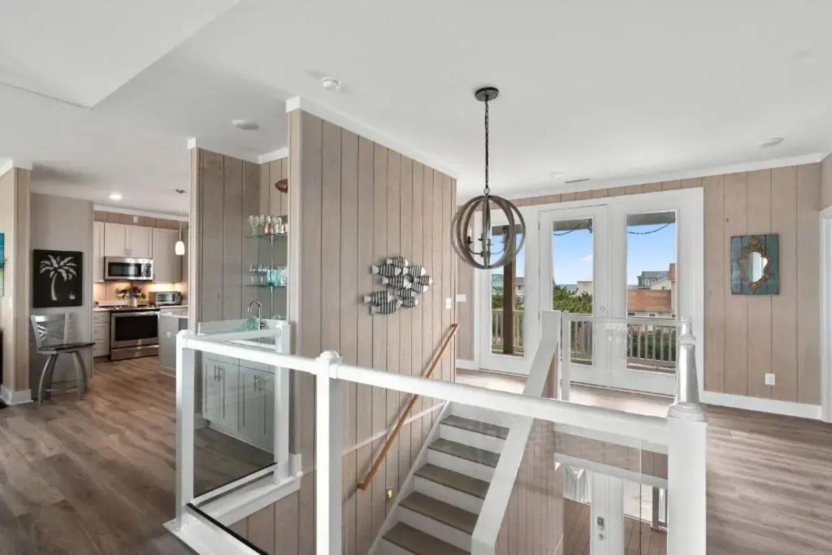 Kings Lynn Inn by Oak Island Accommodations