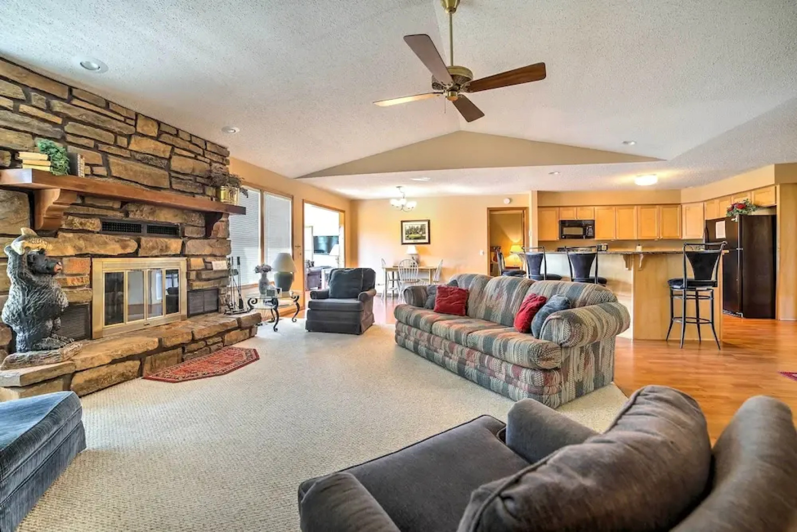 Holiday Island Home w/ Patio + Golf Course View!