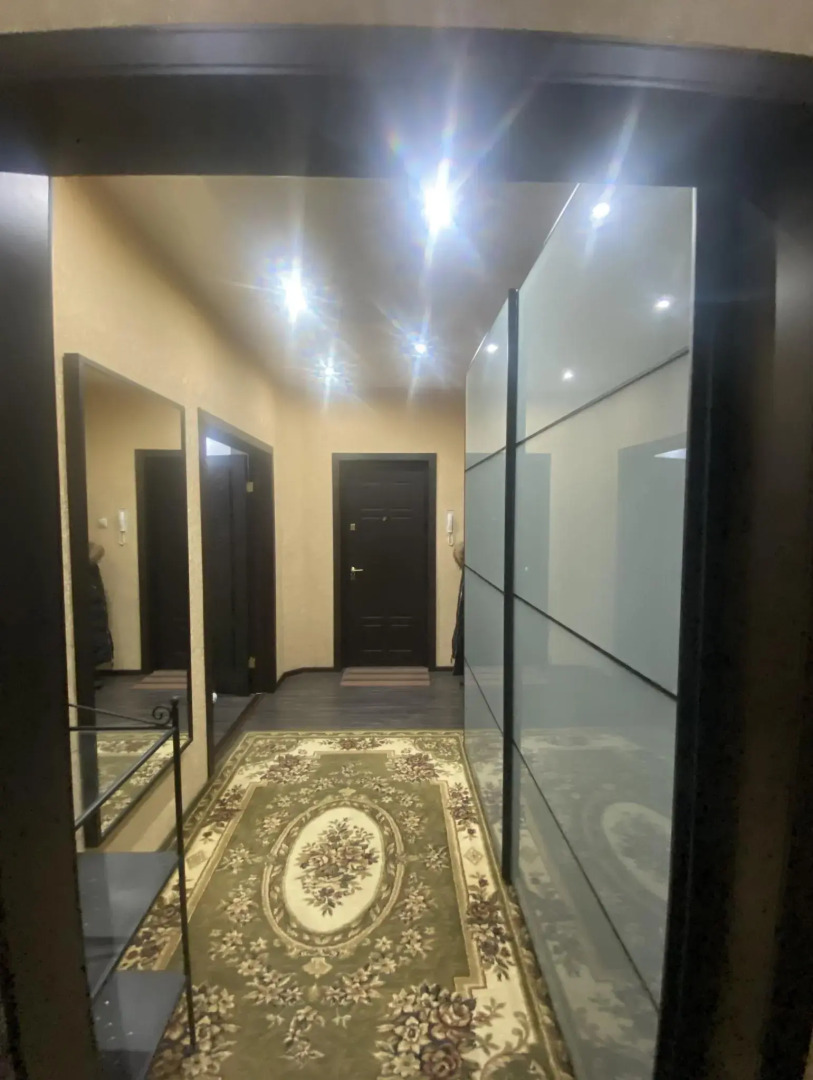 Апартаменты на проспекте 60 лет СССР 16