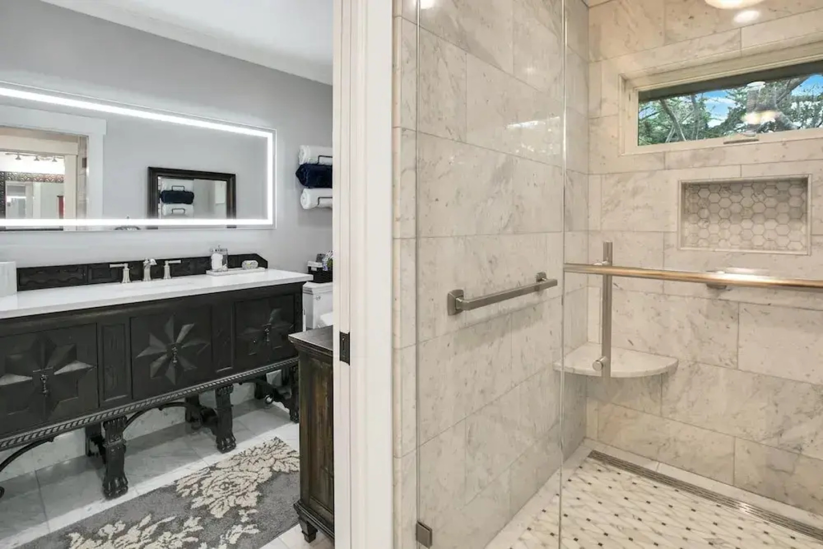 Lx47: Pebble Garden Retreat Home With Modern Kitchen