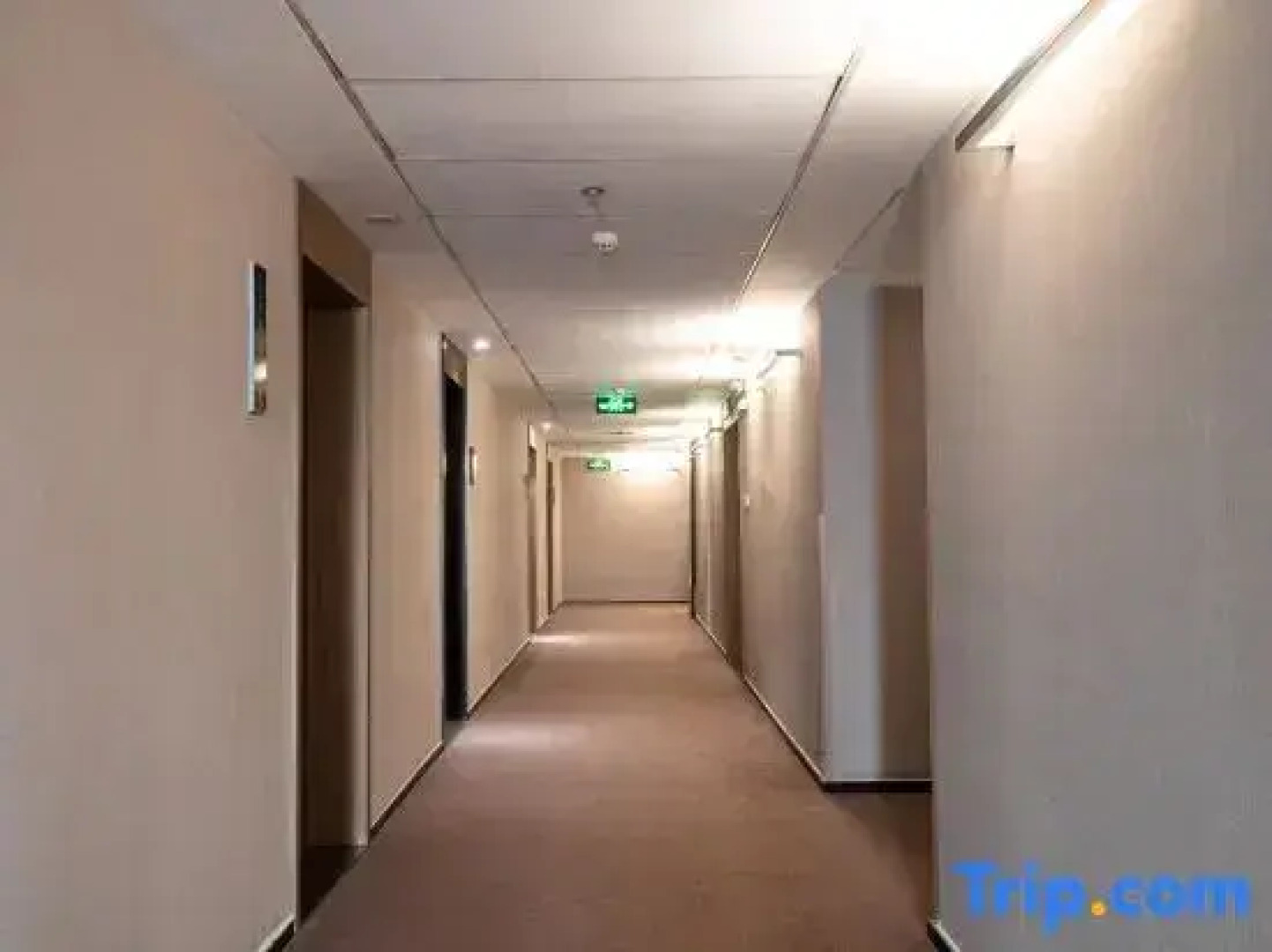 Yintian International Business Hotel