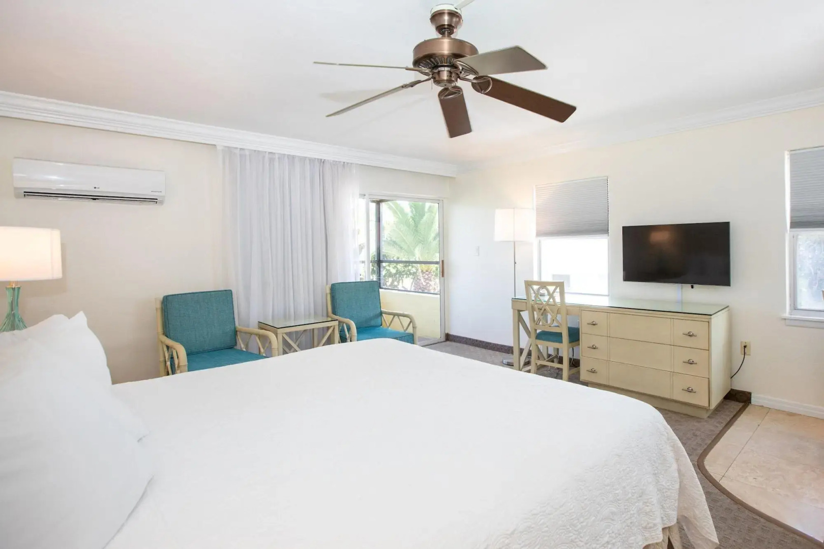 Tween Waters Island Resort & Spa