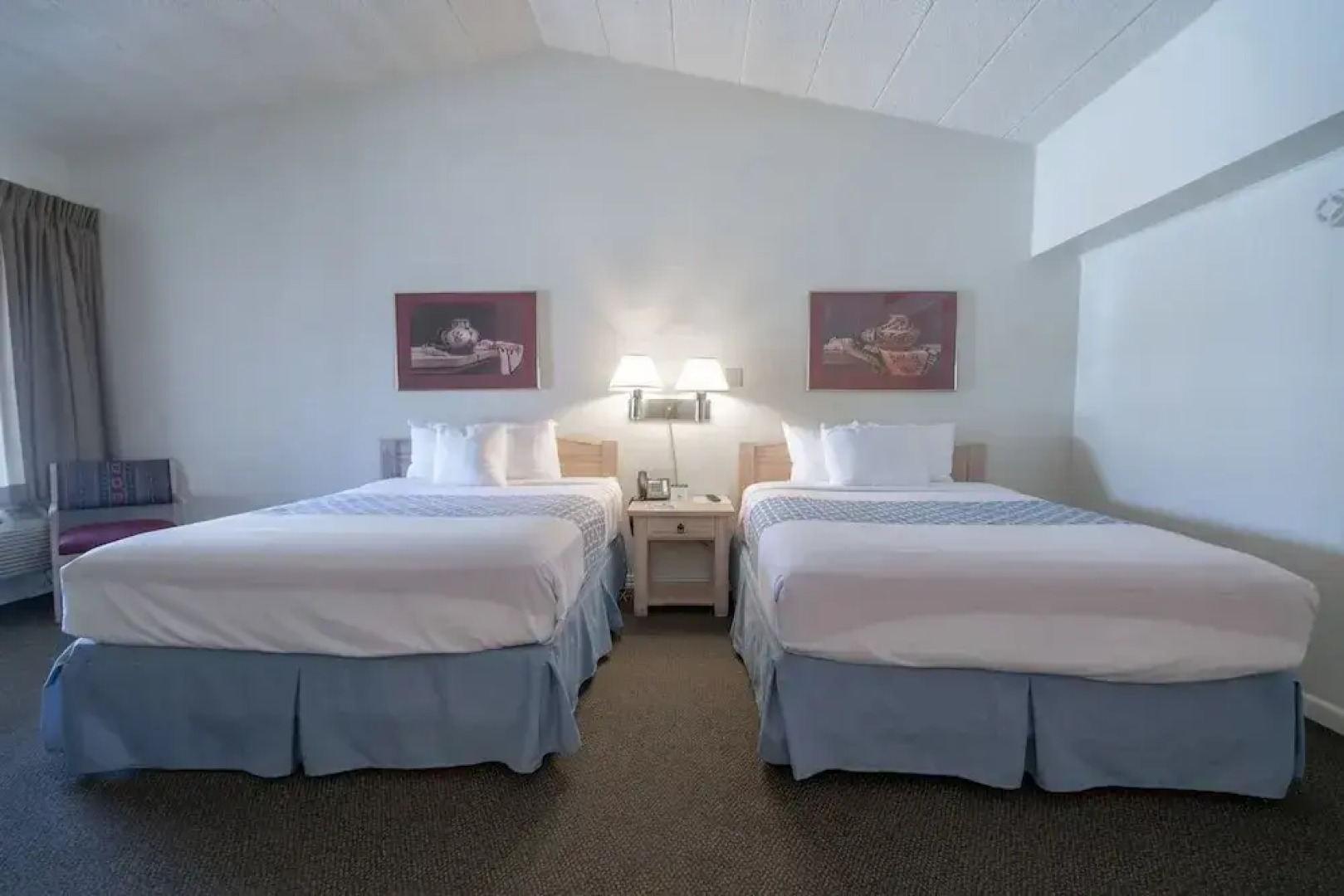Whites City Resort