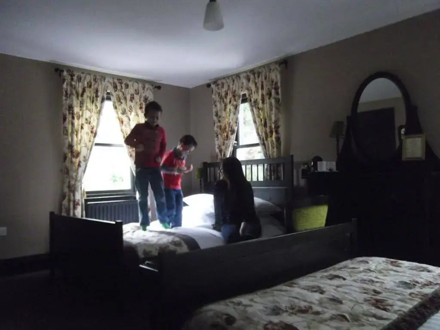 Knockninny Country House & Marina