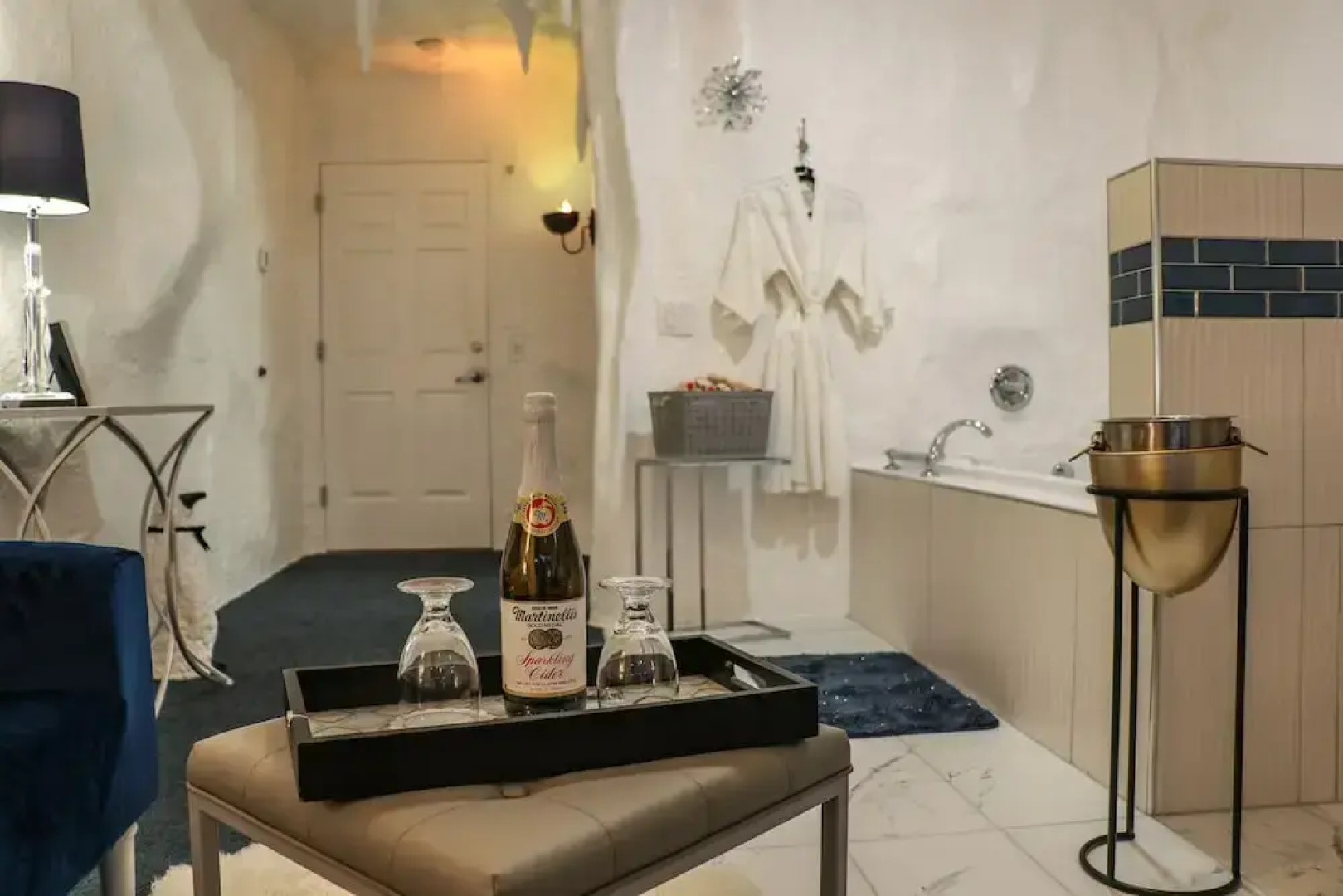 Anniversary Inn - Boise