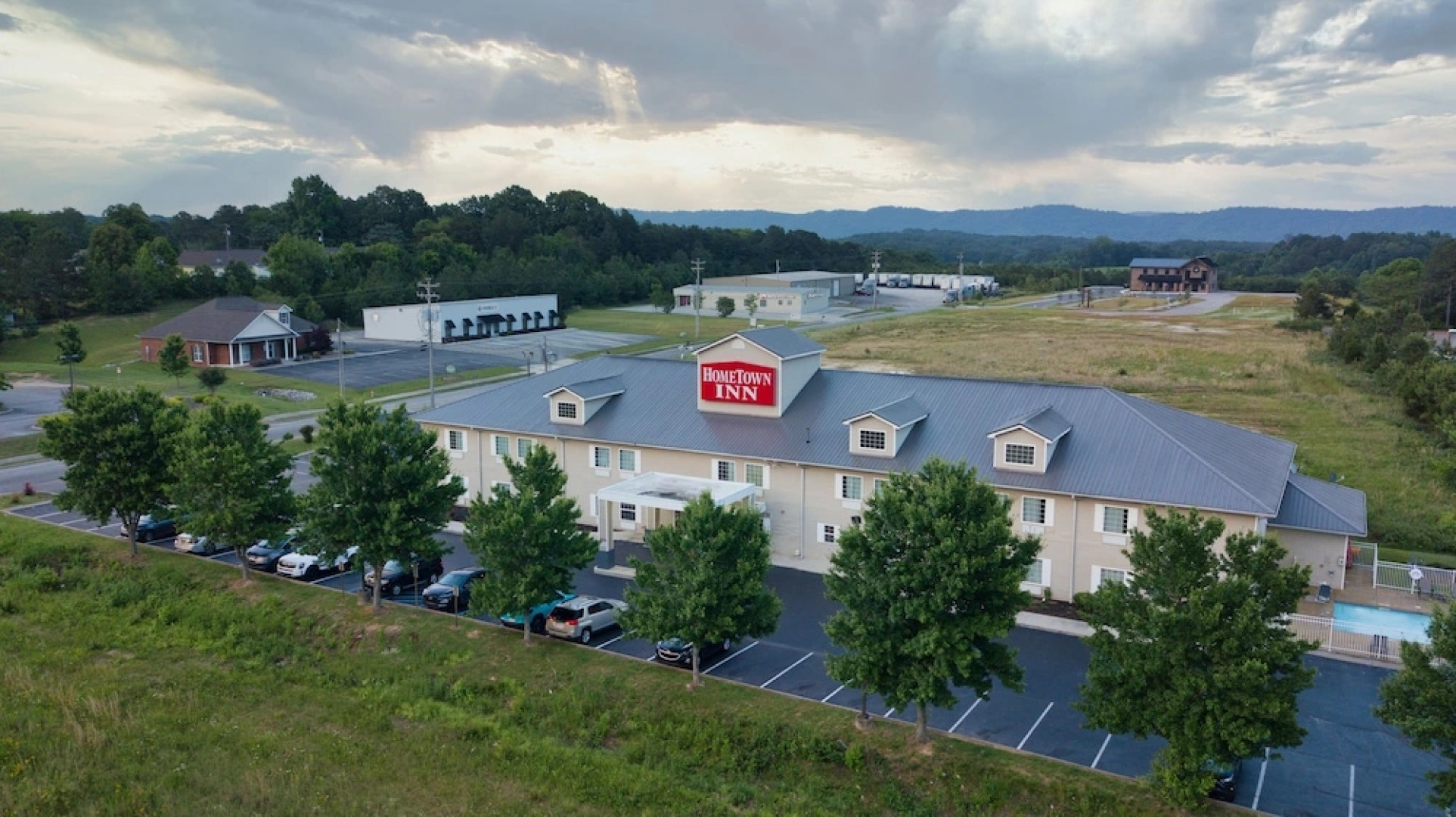 Home Town Inn Ringgold