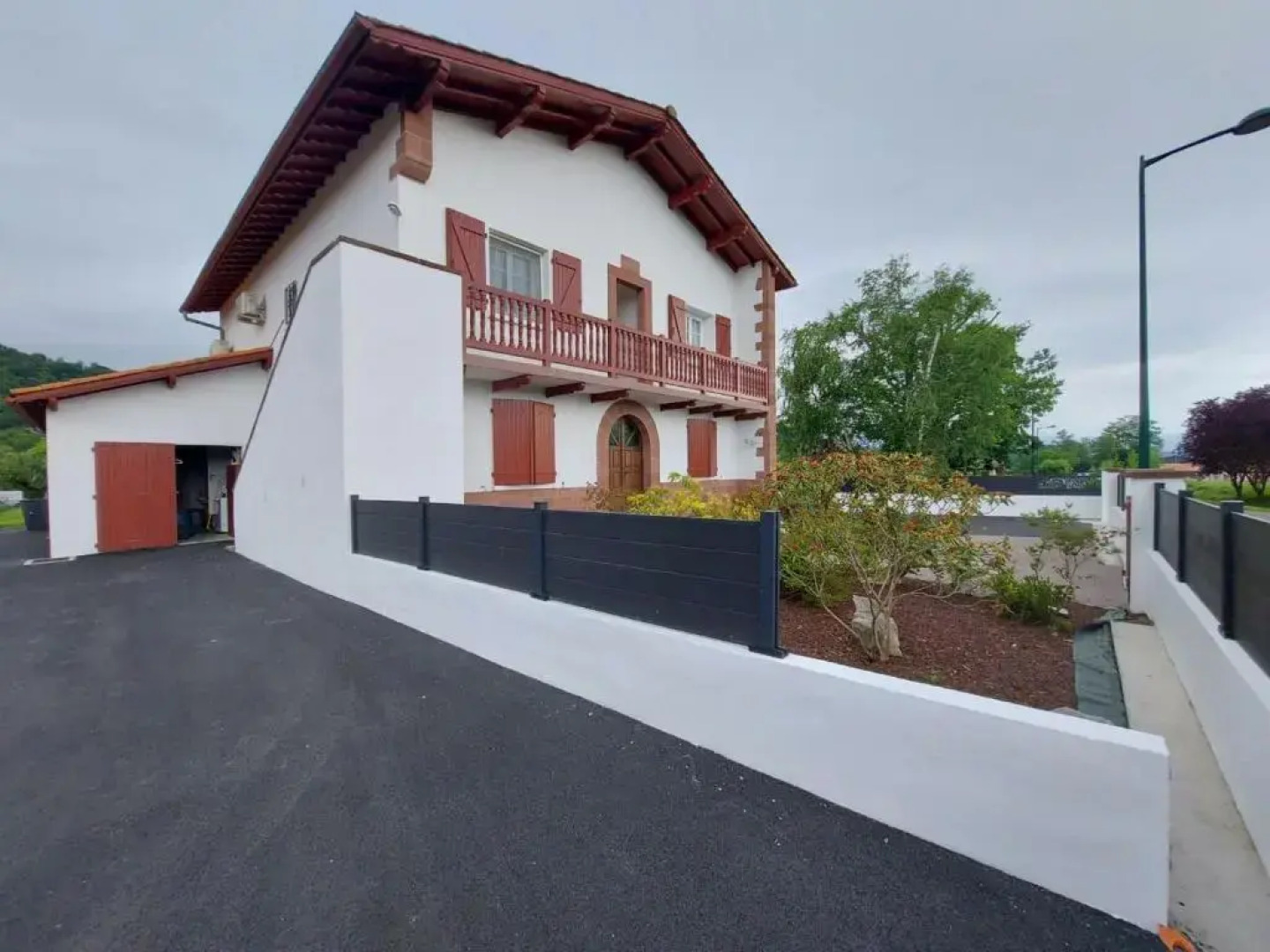 Gîte Saint-Jean-le-Vieux, 3 pièces, 5 personnes - FR-1-384-791