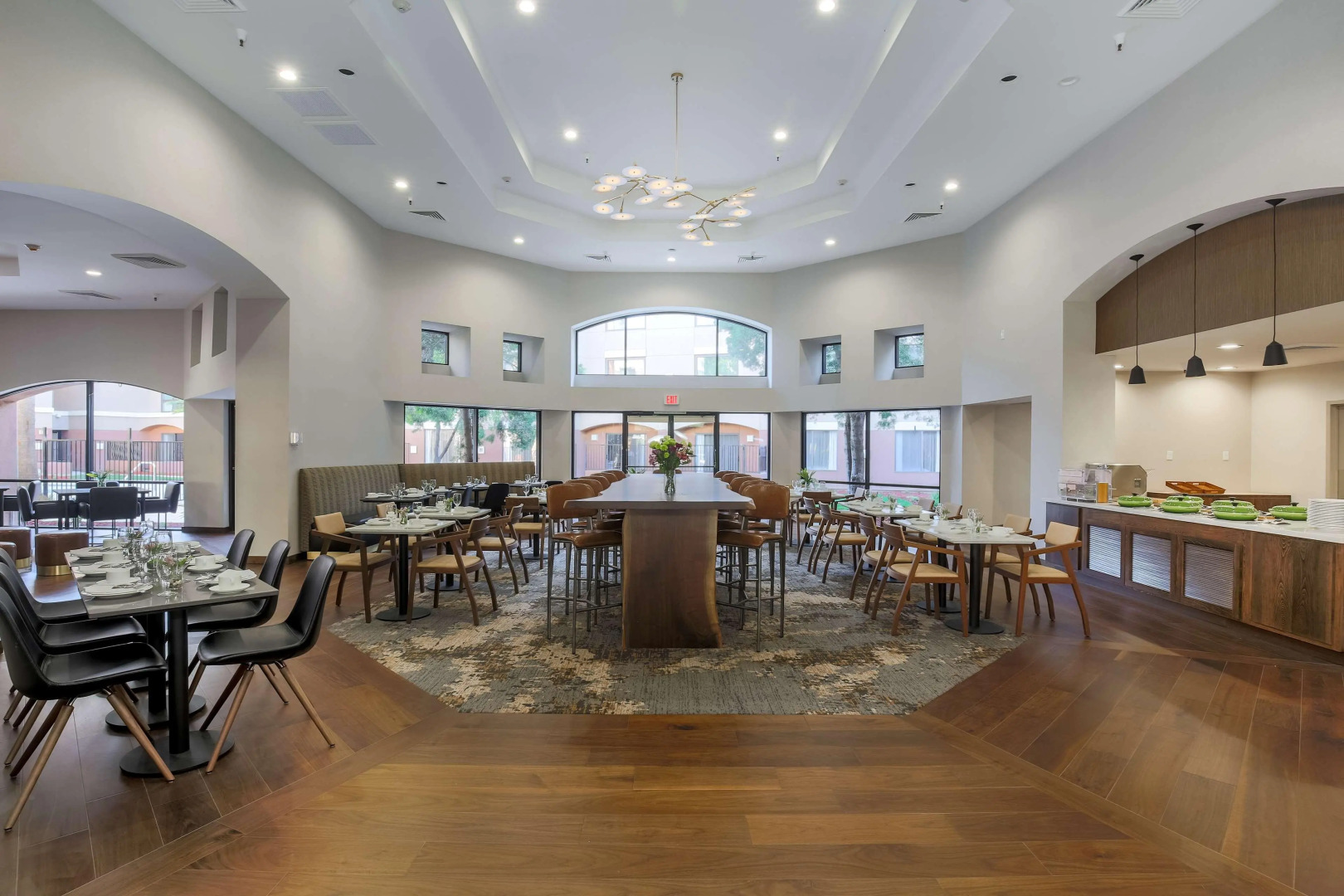 DoubleTree Suites by Hilton Hotel Sacramento - Rancho Cordova