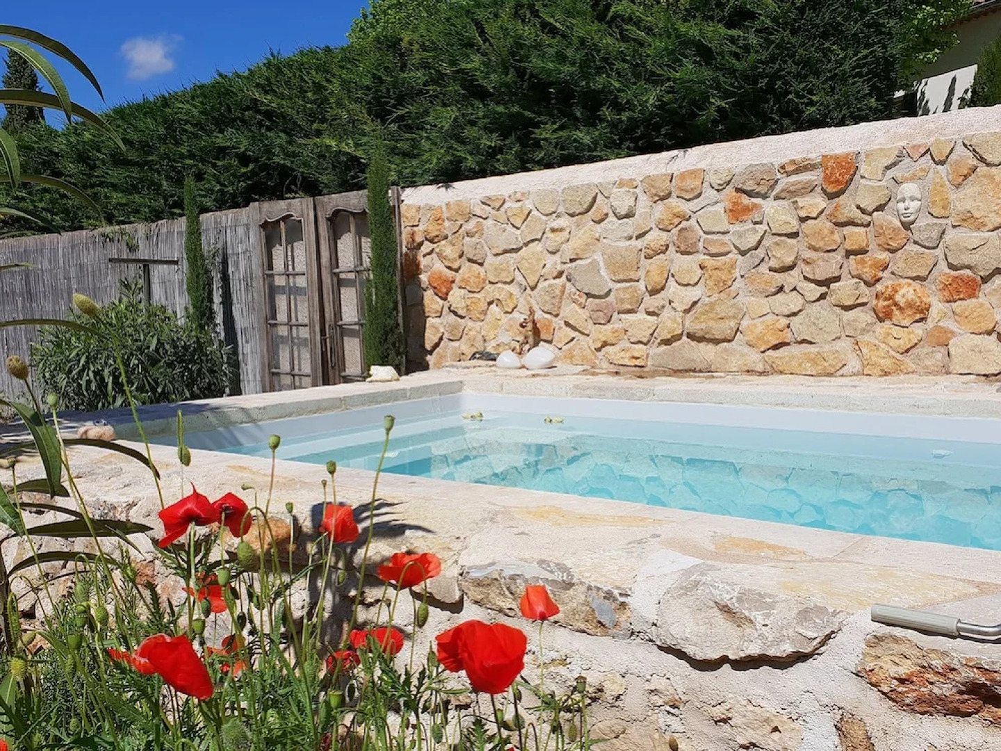Quaint Holiday Home in Lorgues with Pool