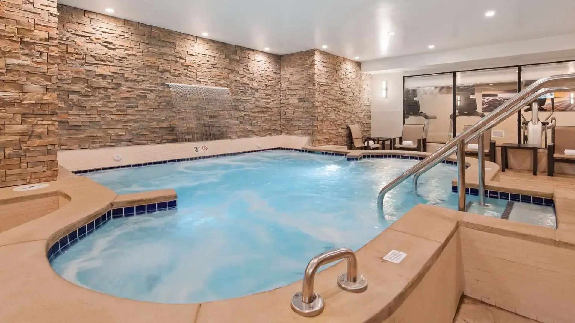 Best Western Plus Superior Inn & Suites