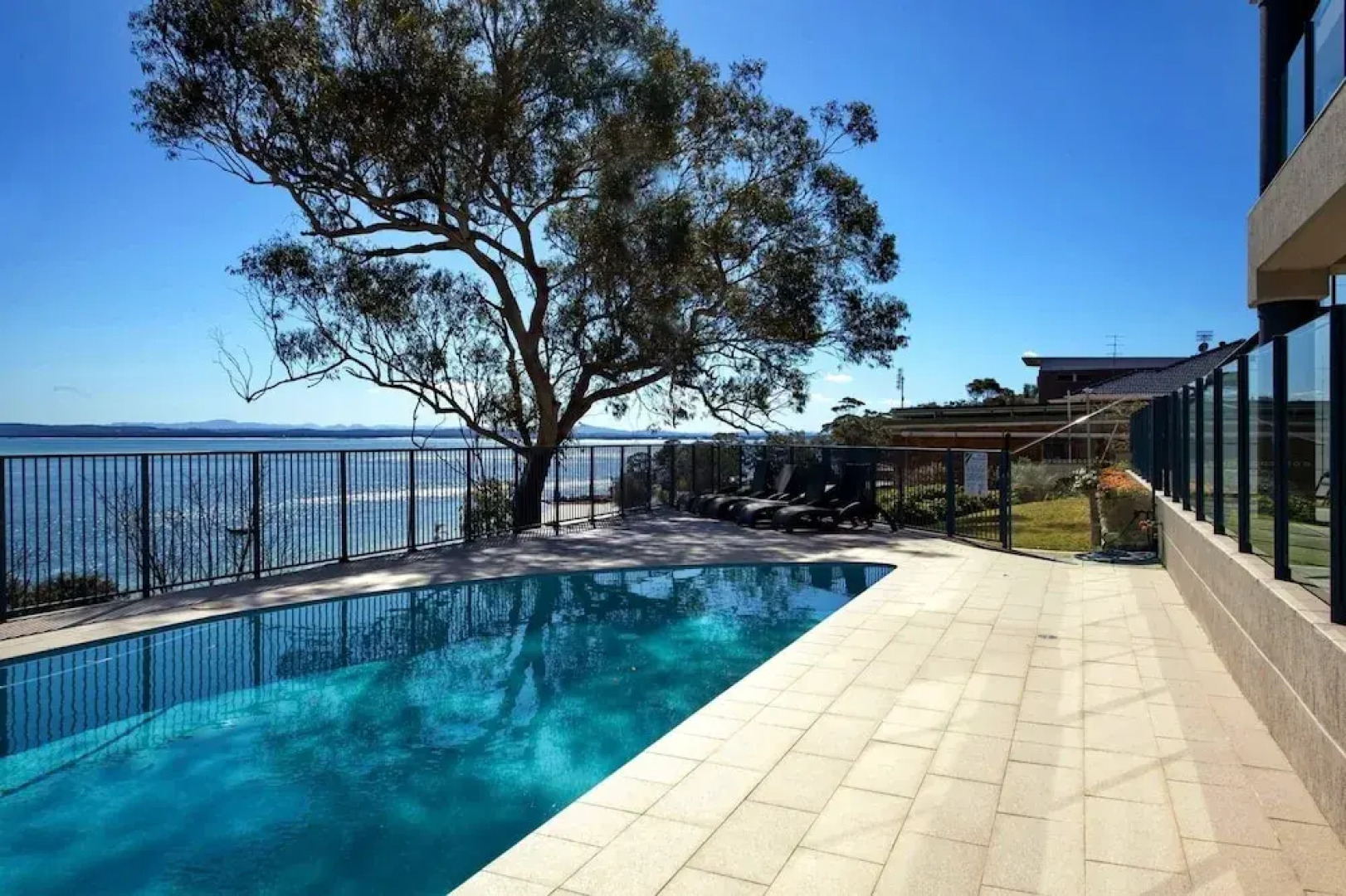 Le Vogue, Unit 22, 16 Magnus Street