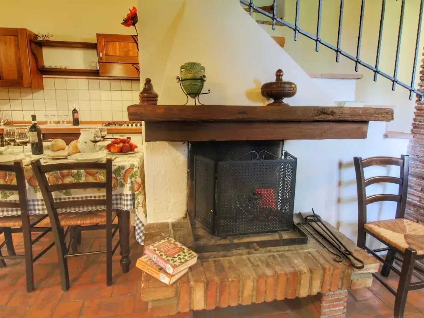 Farmhouse in Proceno With Pool