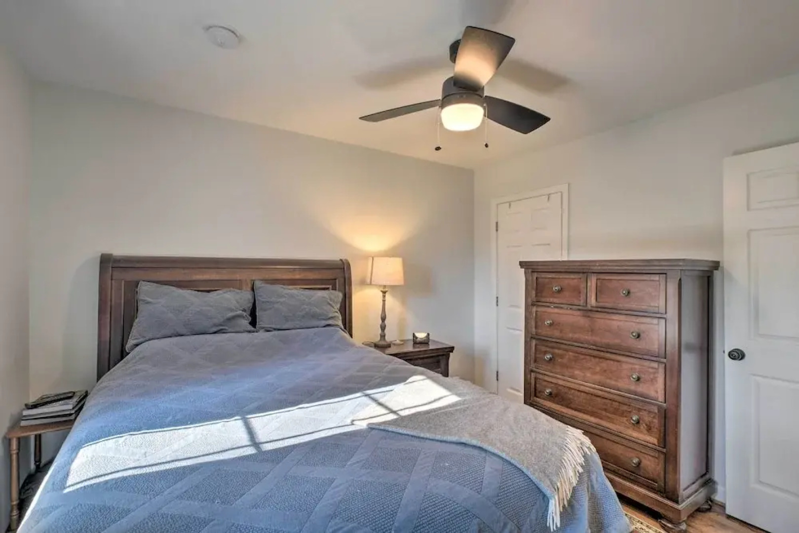 Pet-friendly Greenville Dwelling ~ 2 Mi From Dtwn!