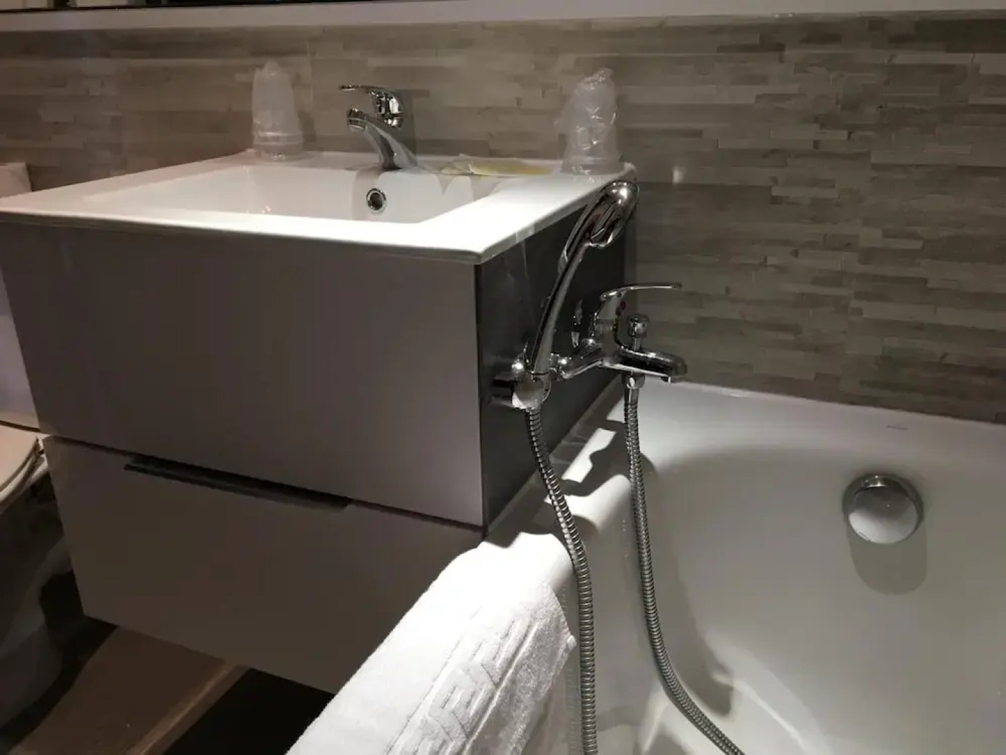 Hôtel Les Rives Bleues