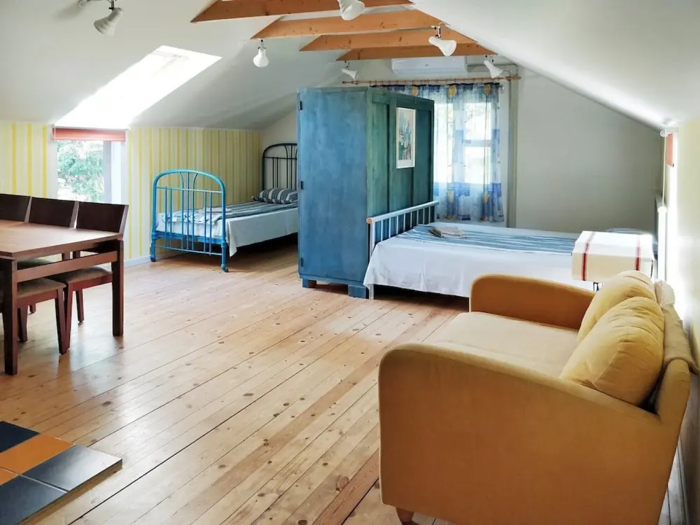 Красивый коттедж в Кабернеэме