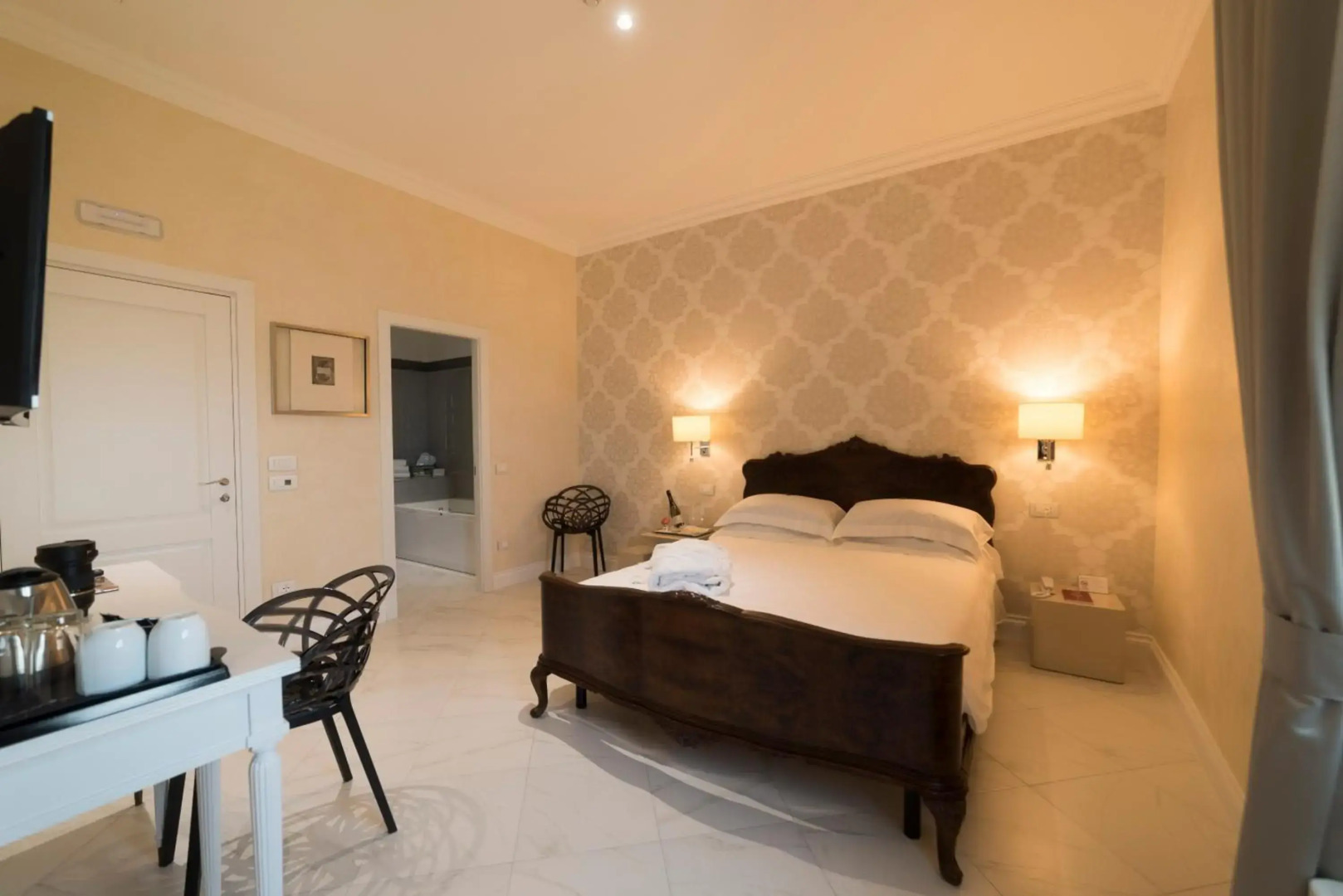 Altavilla Boutique Hotel