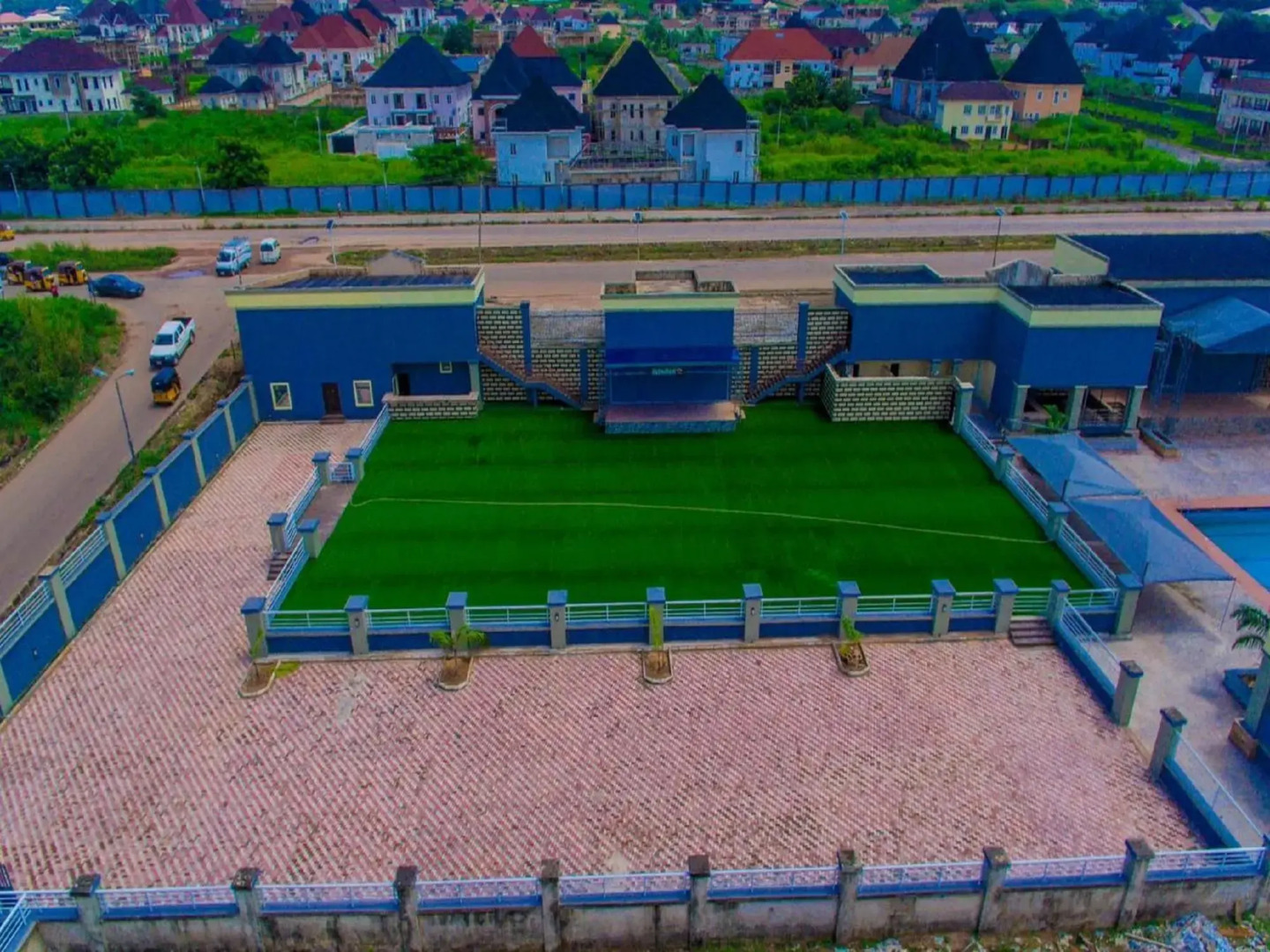 De Angelo Hotel And Resort