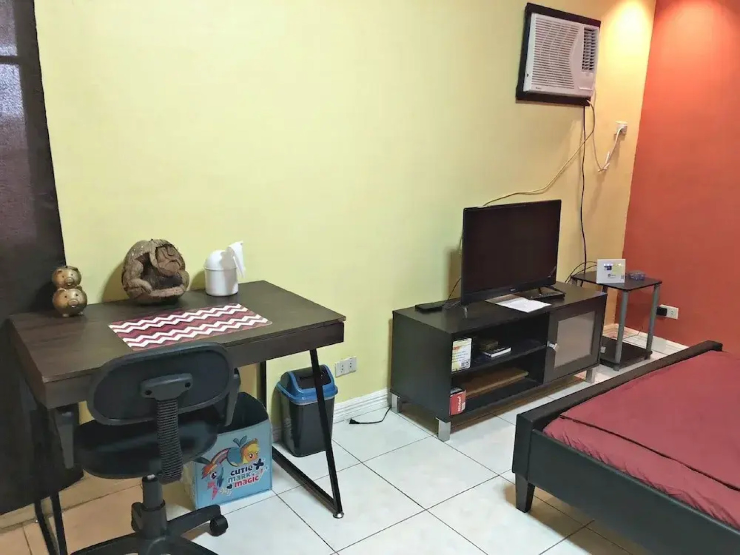 Kalayaan Transient House