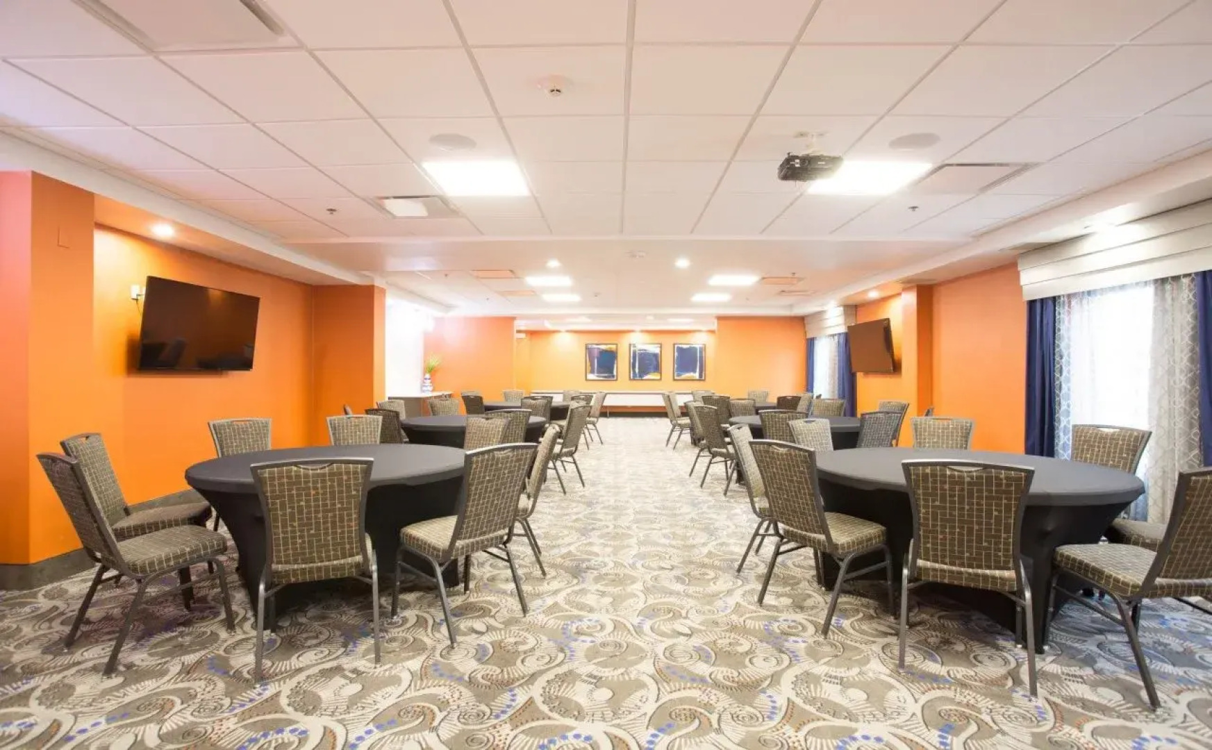 Holiday Inn Express & Suites Nashville Southeast - Antioch by IHG