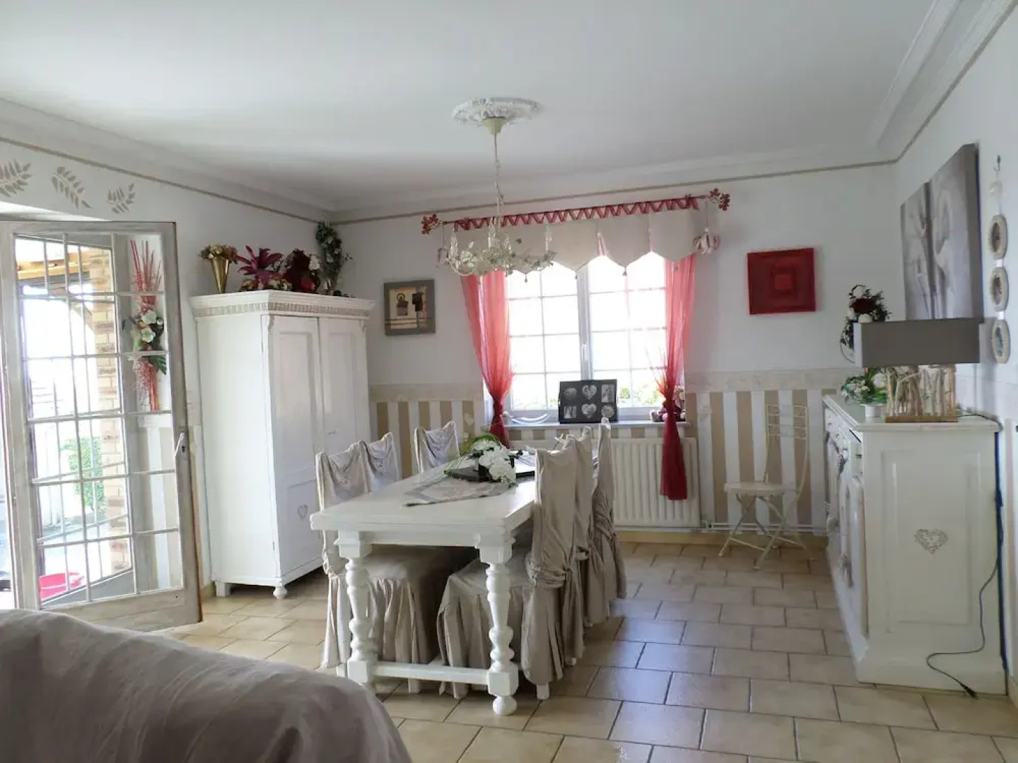 Chambre Dans Maison Atypique A La Campagne