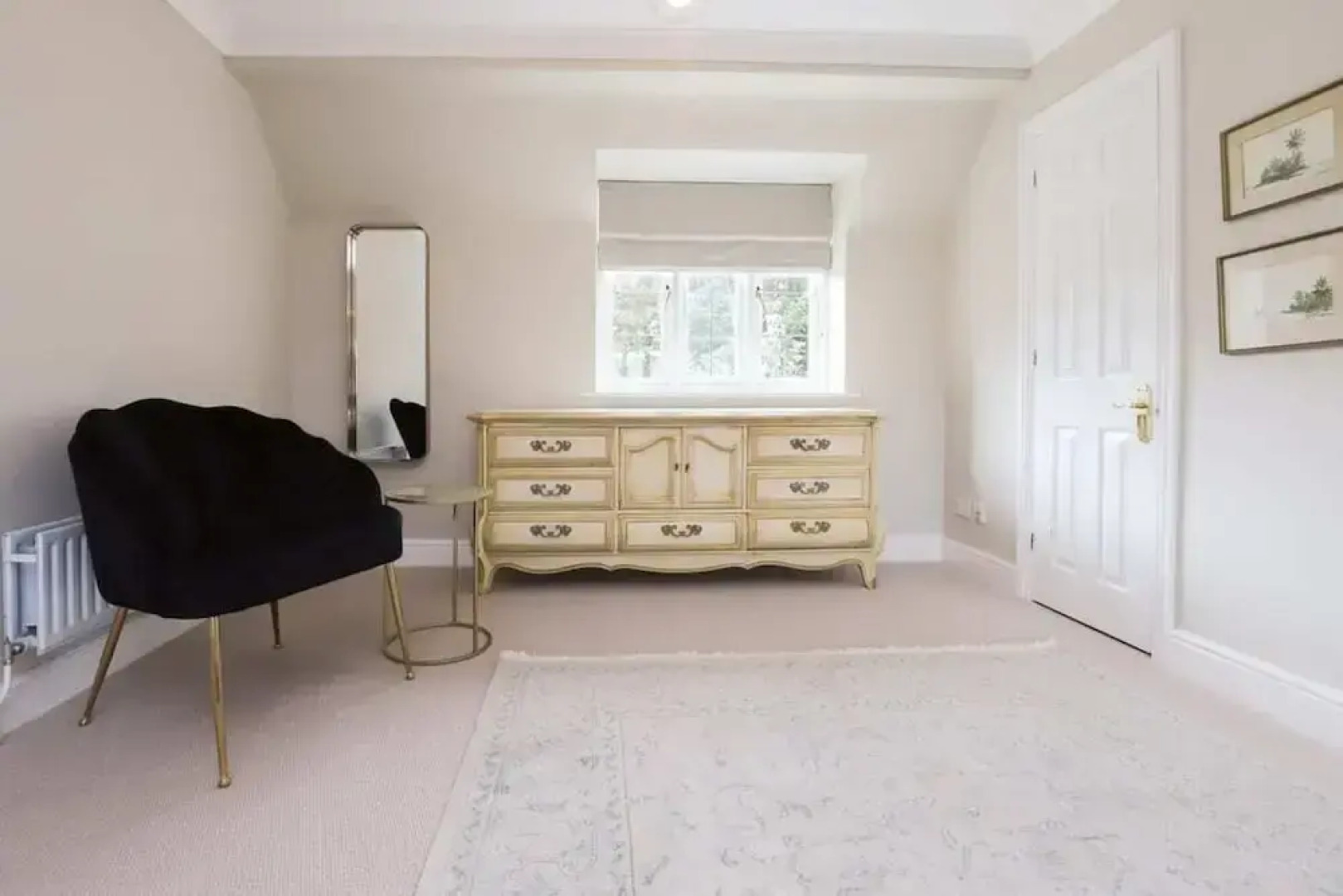 The Stow Secret Cottage - Breathtaking 5bdr Cottage With Parking + Garden