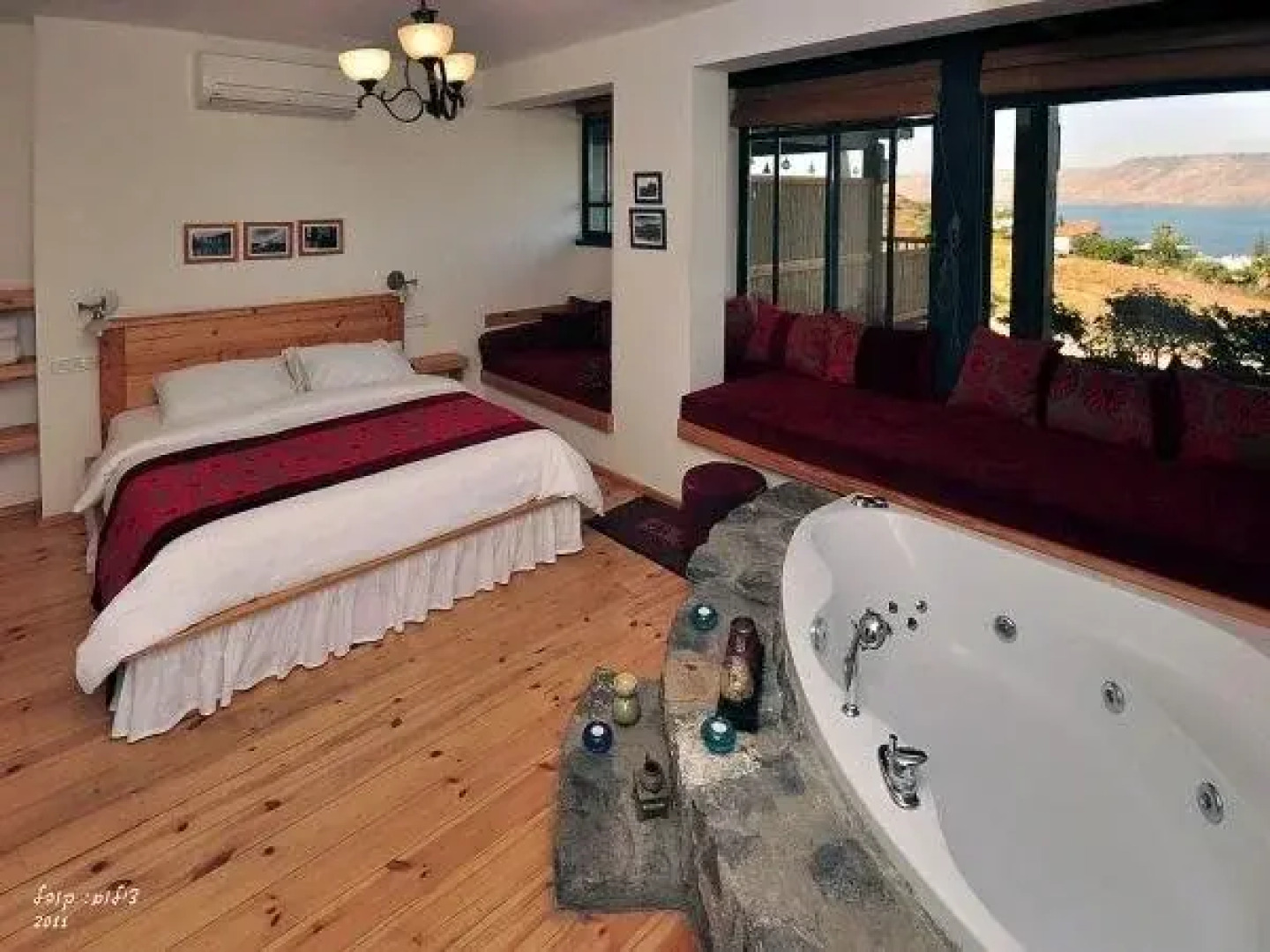 Kinneret Zimmer’s - Near the Beach