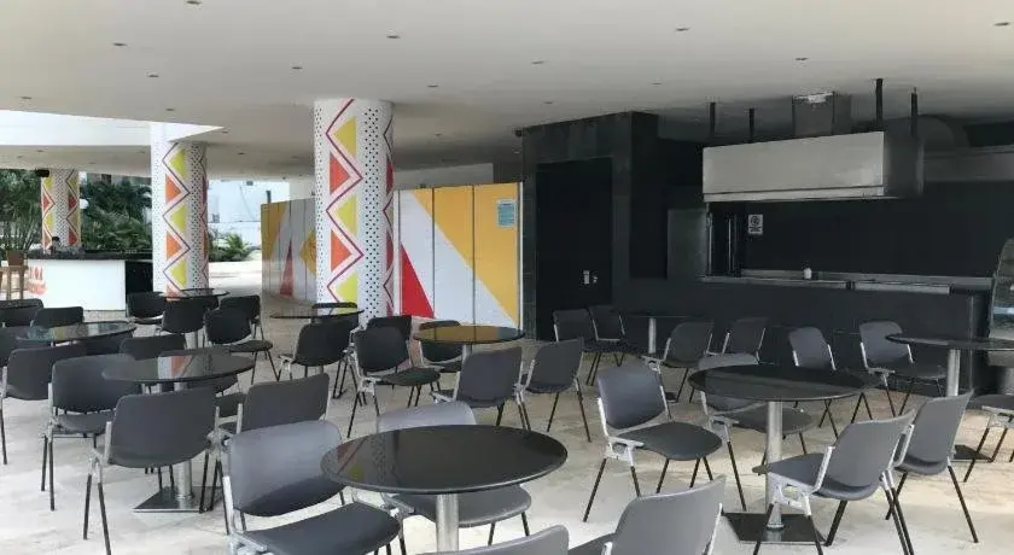 Edificio Seaway 935 ( Hotel Sonesta)