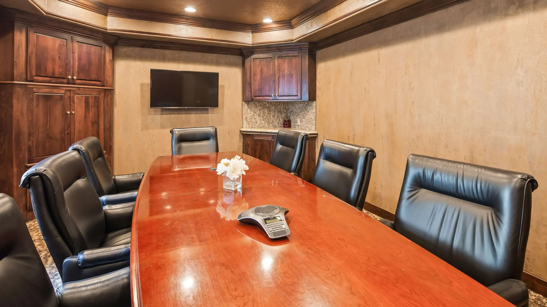 Best Western Plus Flathead Lake Inn And Suites