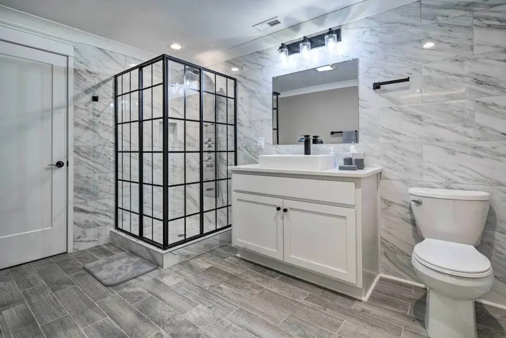 Waynesville House: Fire Pit + Mountain Views!