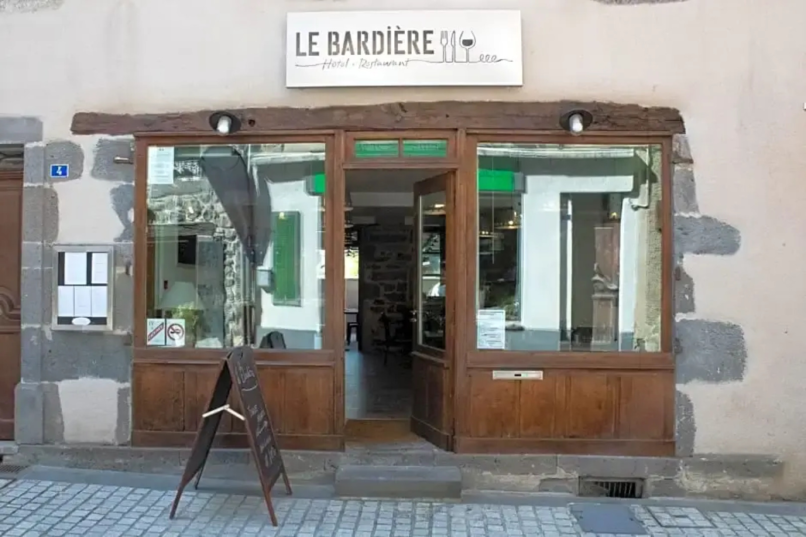 Hotel Restaurant Le Bardiere