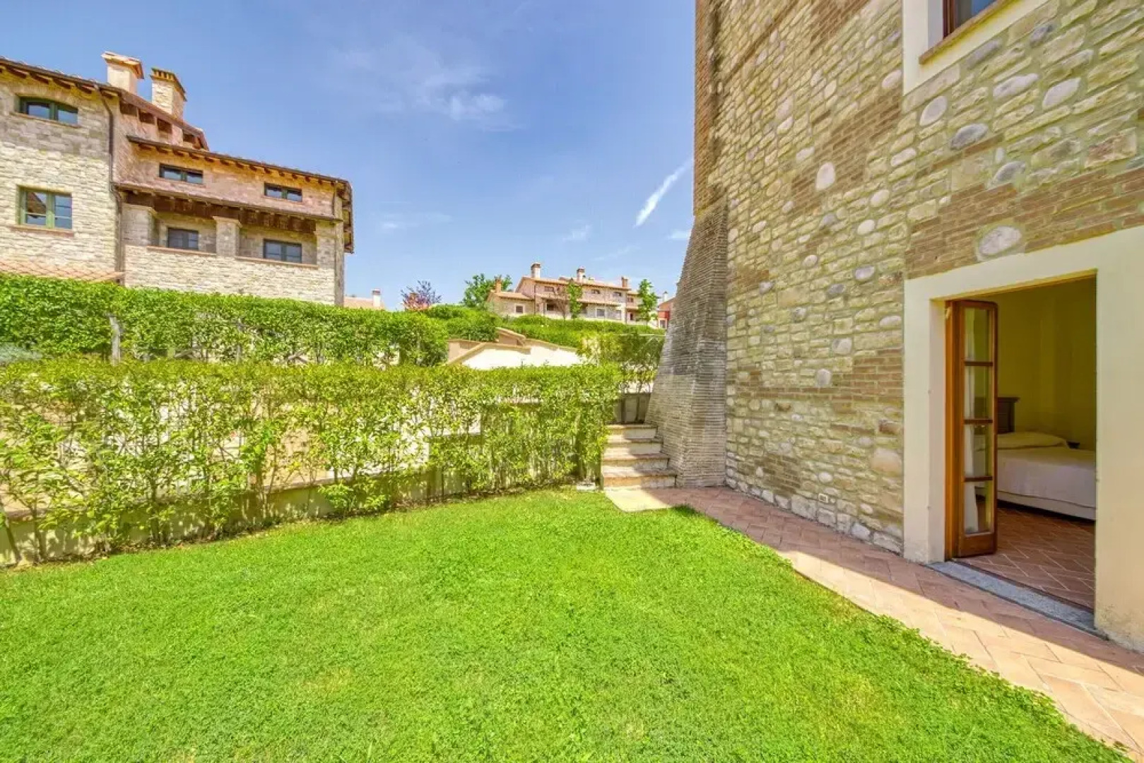 The Tower With Amazing View Shared Pool