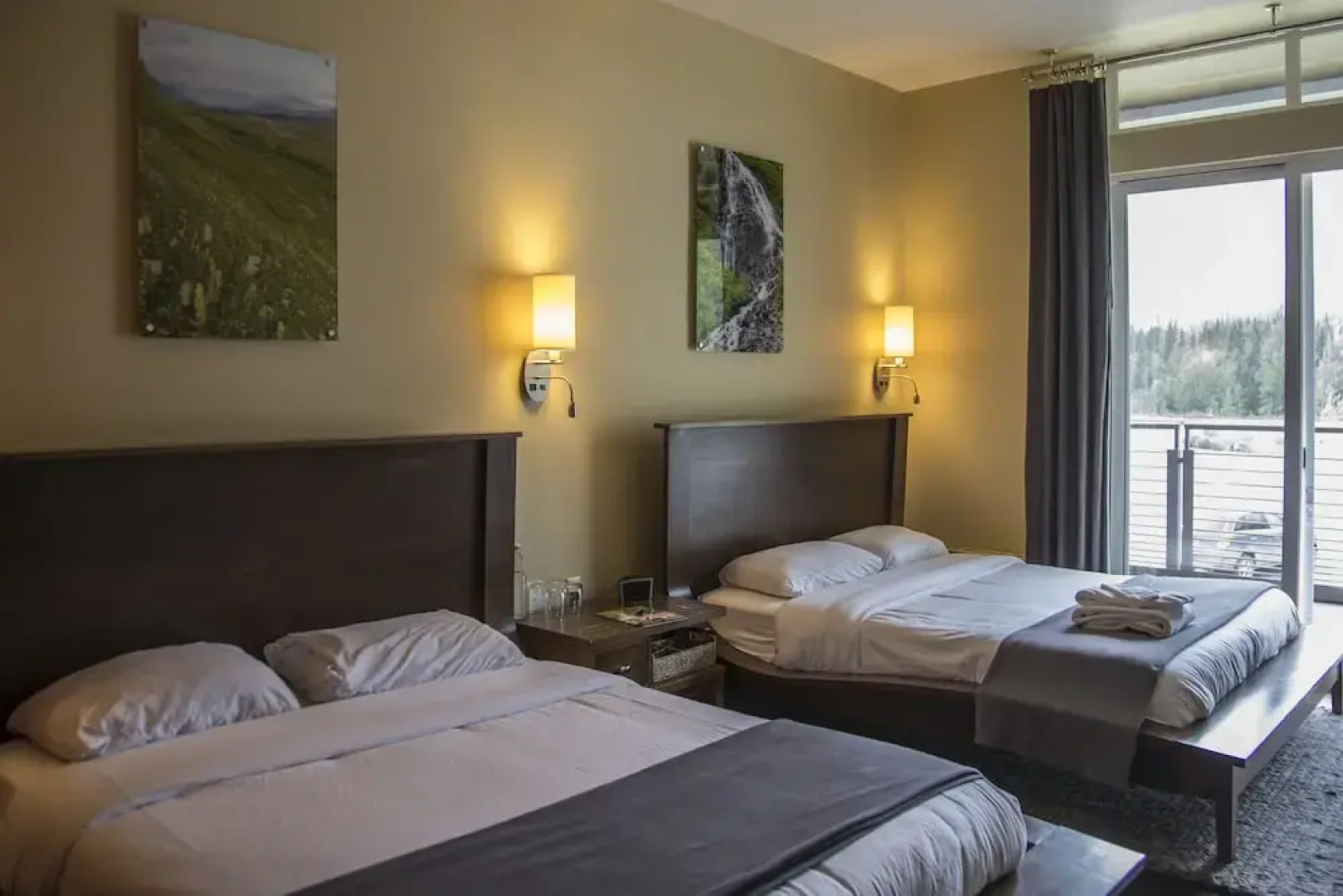 Tsaina Lodge
