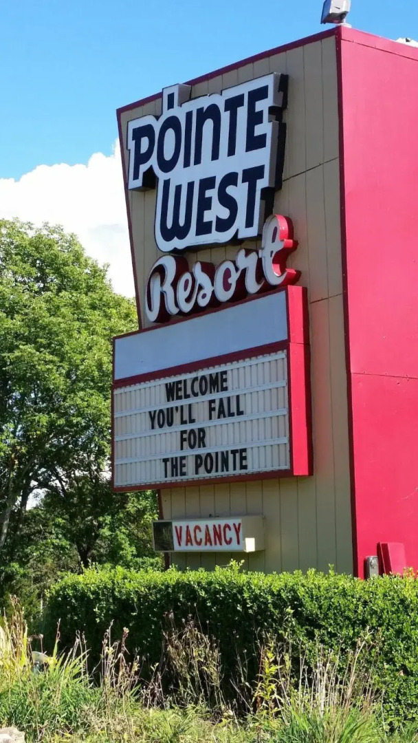 Pointe West Resort Motel