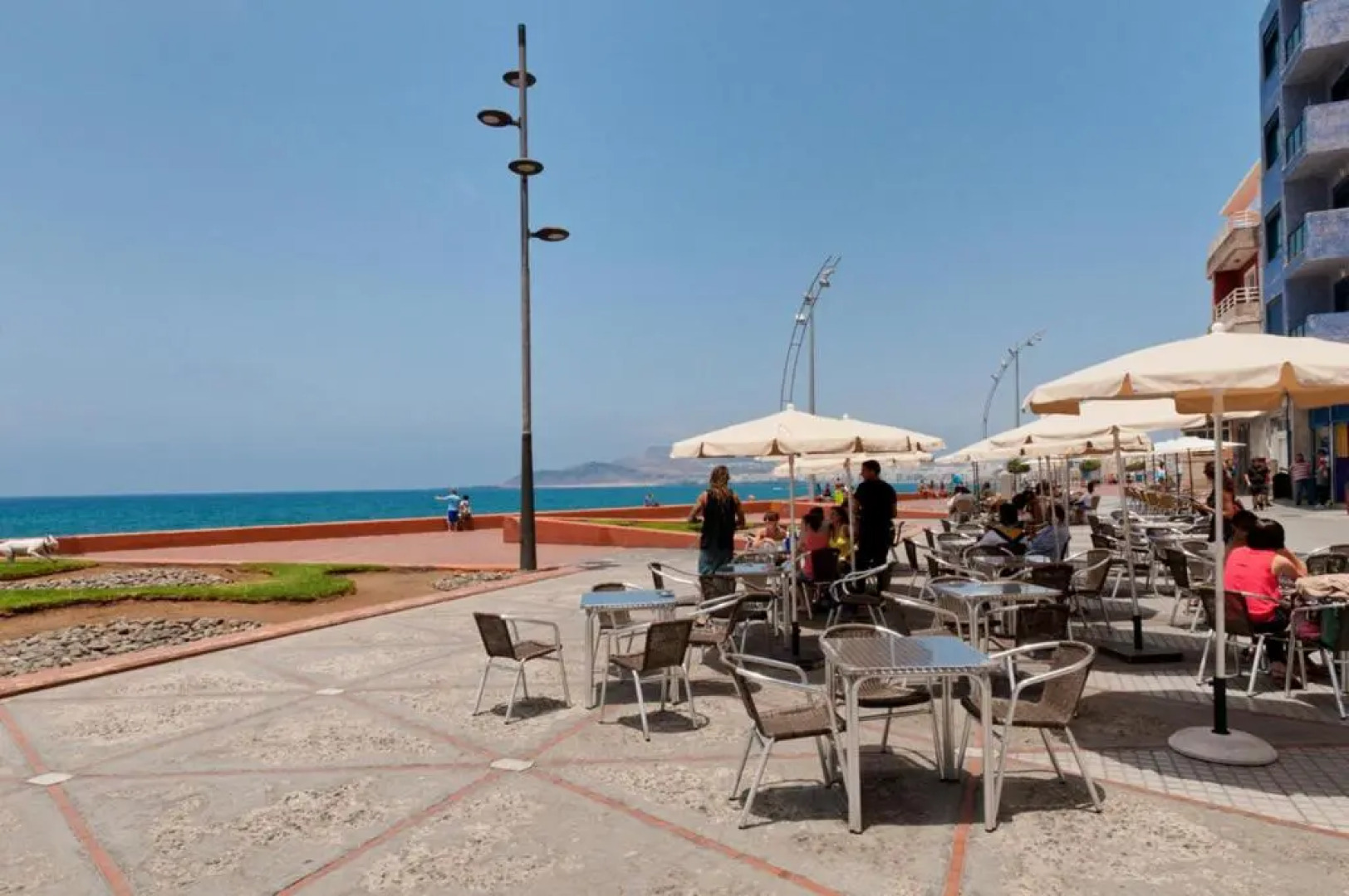 Las Canteras Seafront Apartment