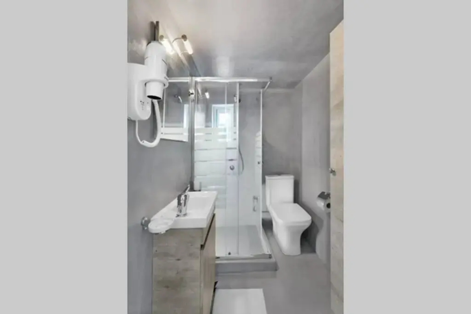 Family Maisonette with pool #3