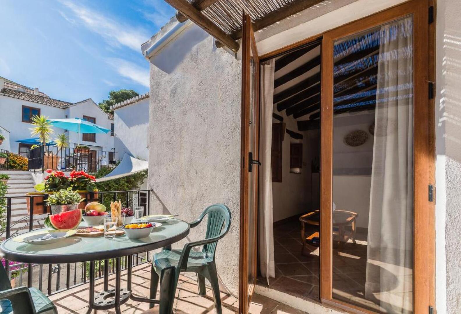 Casa Luna - 16th century traditional spanish village house