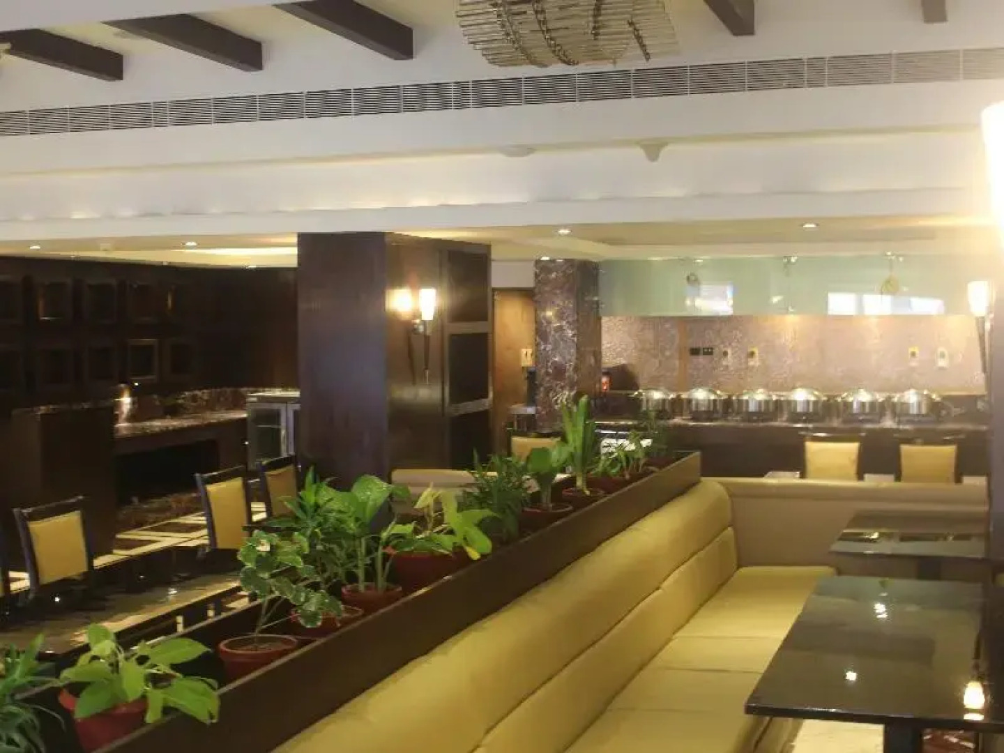 Anandha Inn Convention Centre and Suites