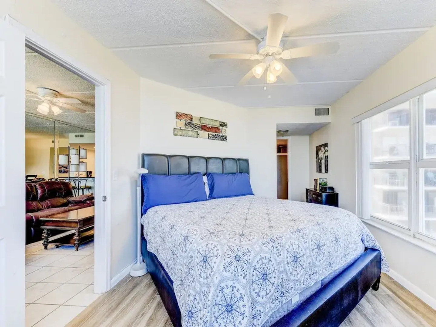 Southpoint 501 by Vtrips