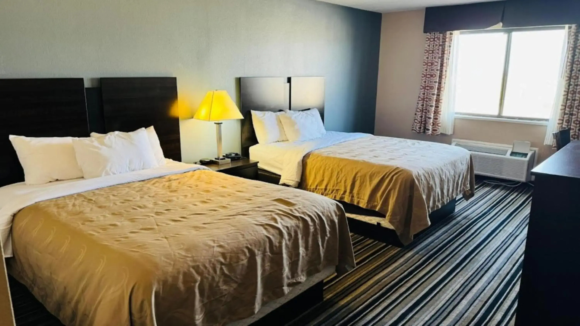 Wingate by Wyndham Beaver I-15