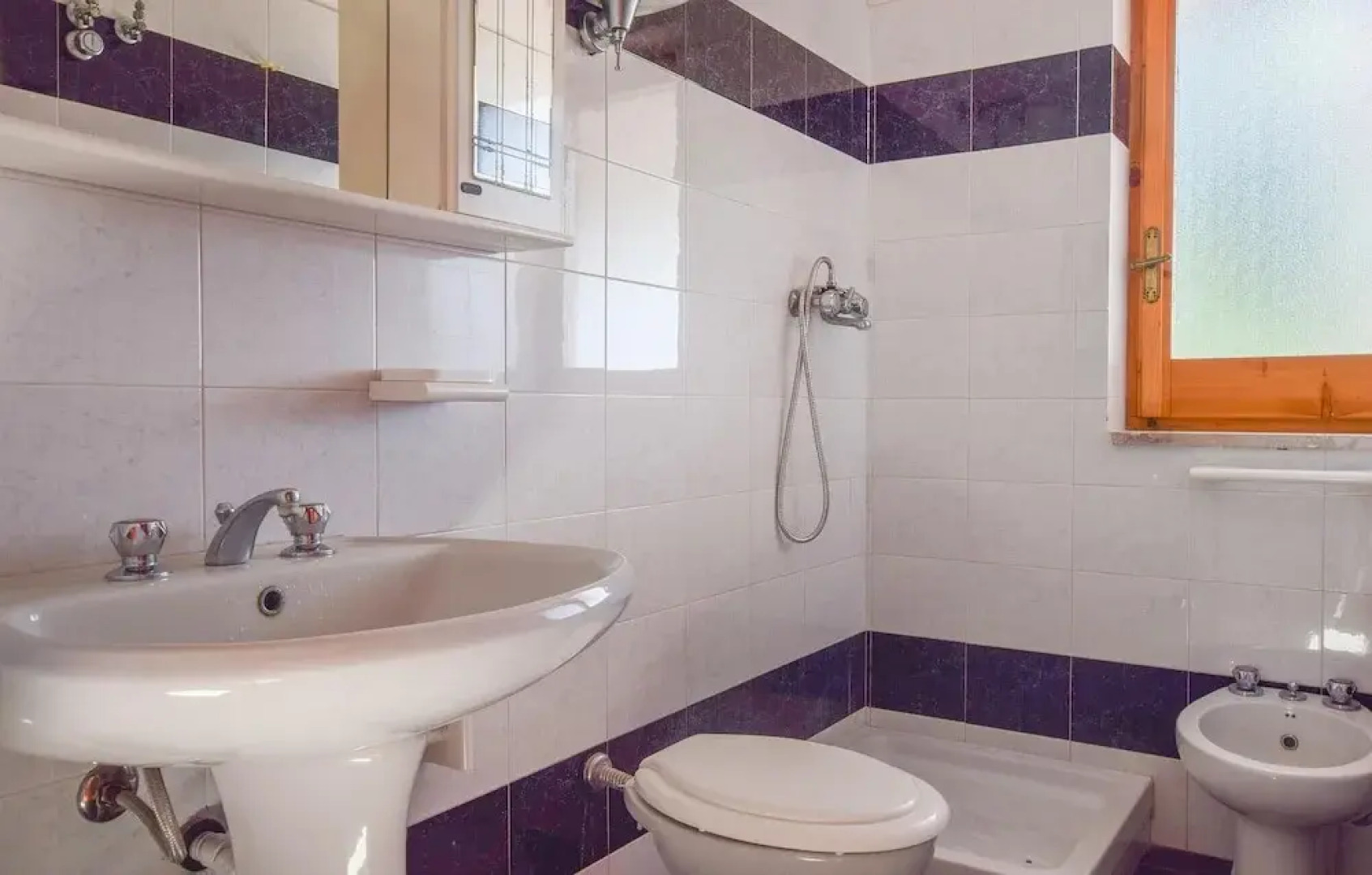 Nice Home in Nicotera Marina With 3 Bedrooms and Wifi