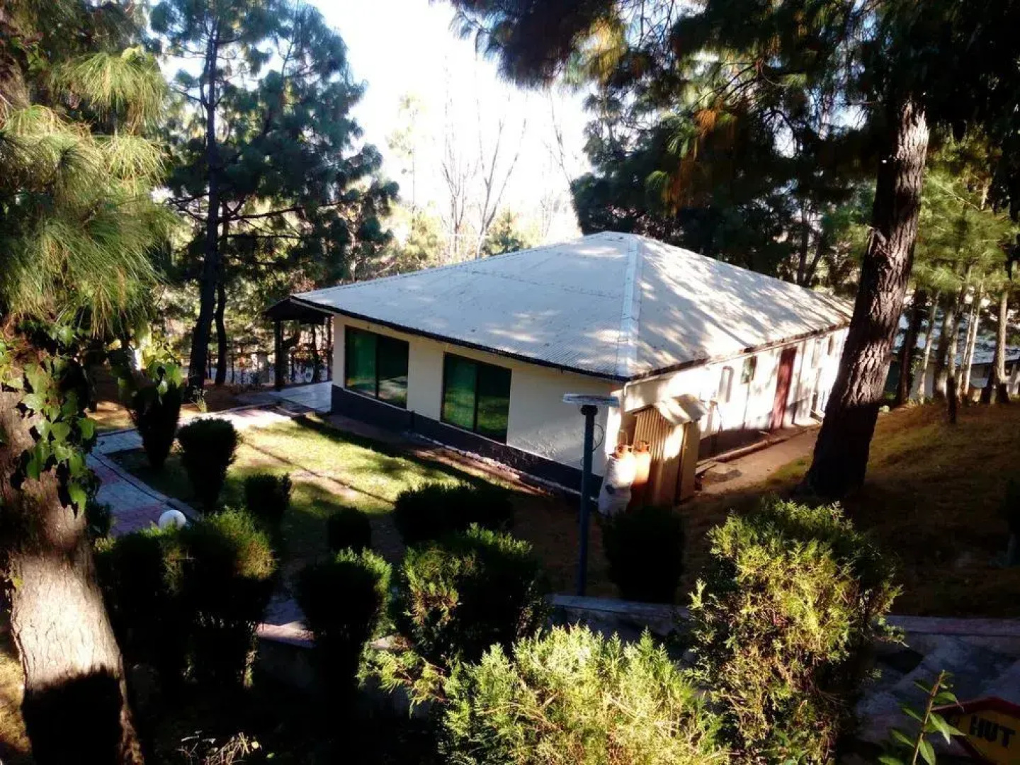 Chinar Family Resort