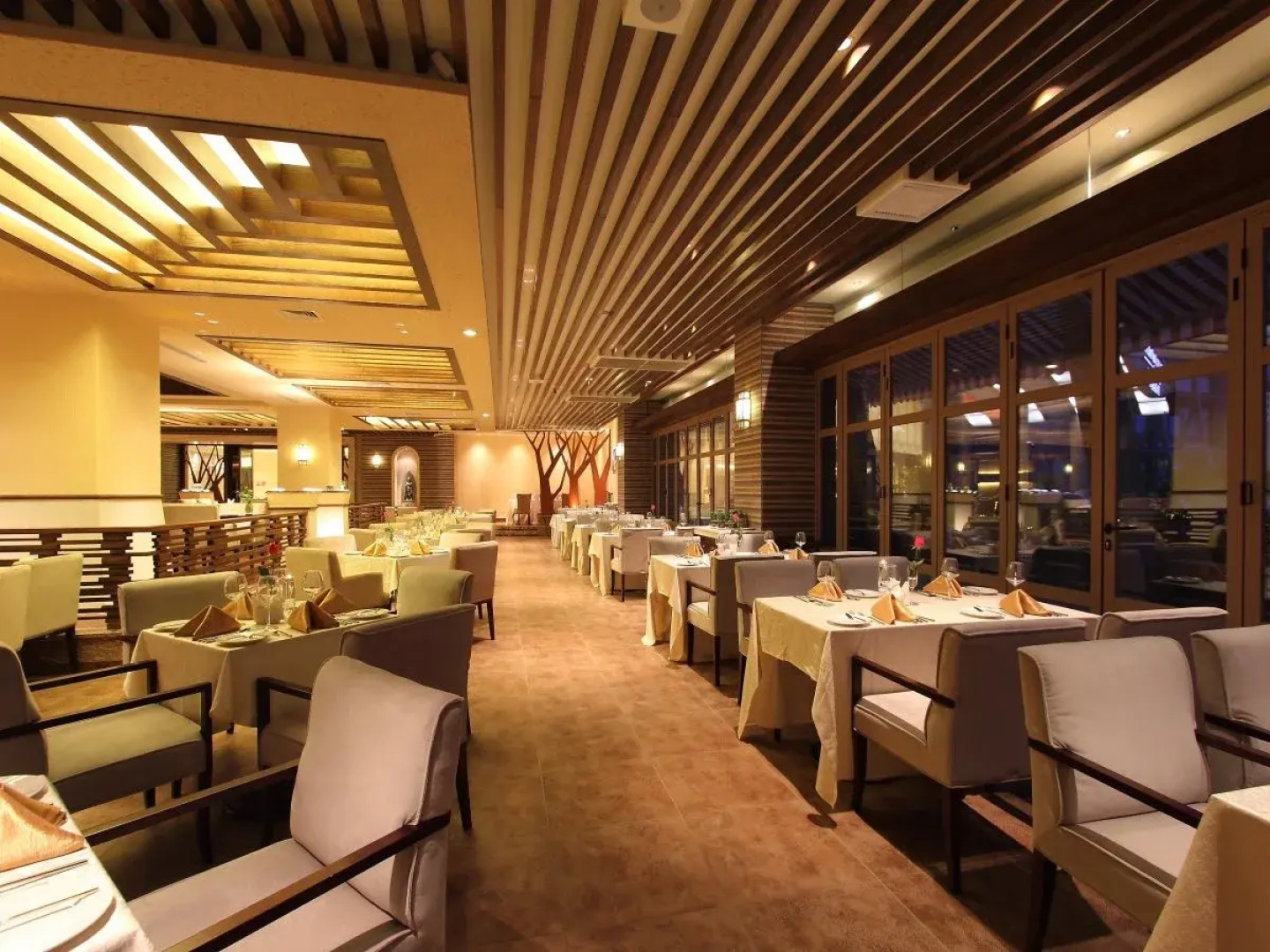 Grand Bay View International Dali