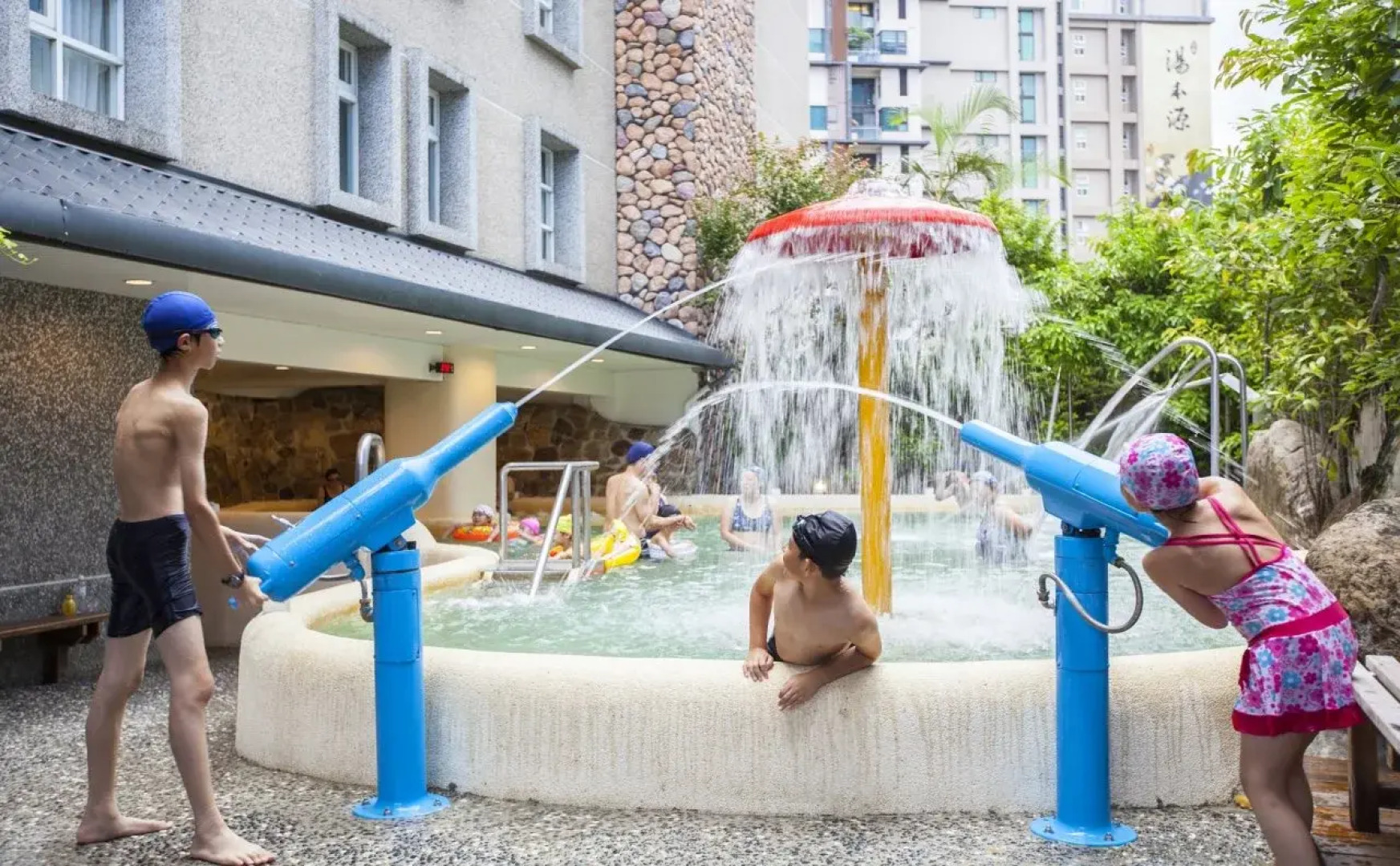 Hua Ge Hot Spring Hotel